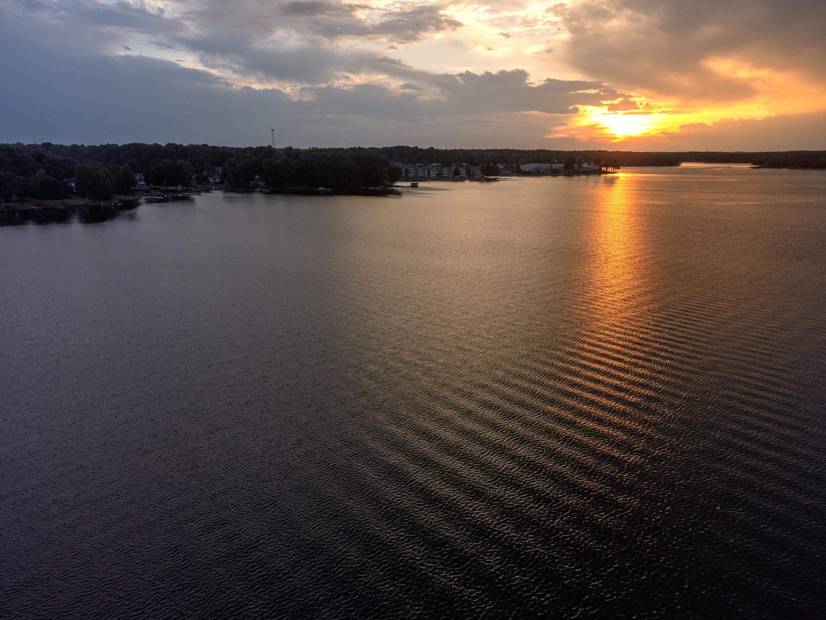 133 CAROLYN DRIVE image 4