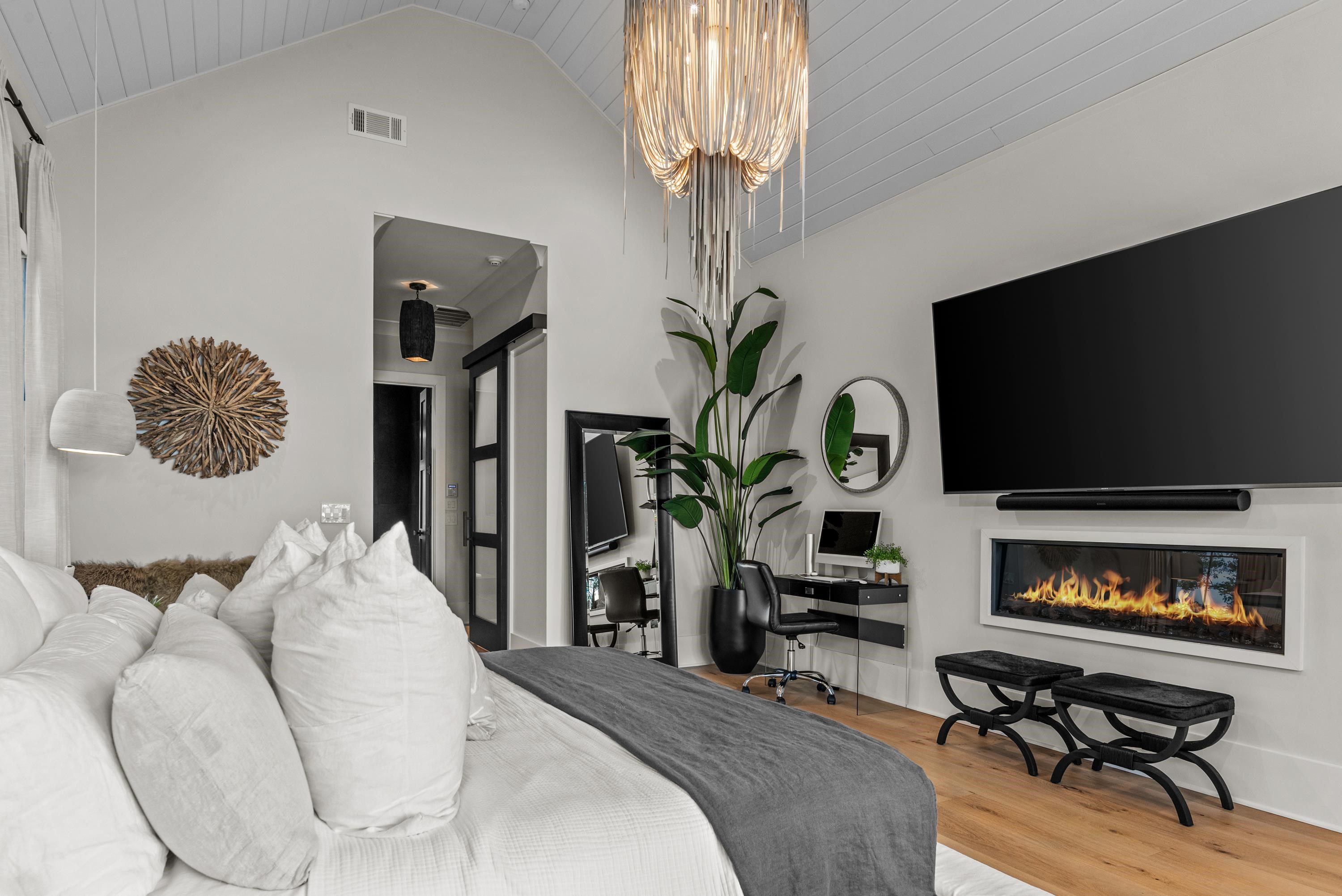 133 CAROLYN DRIVE image 38