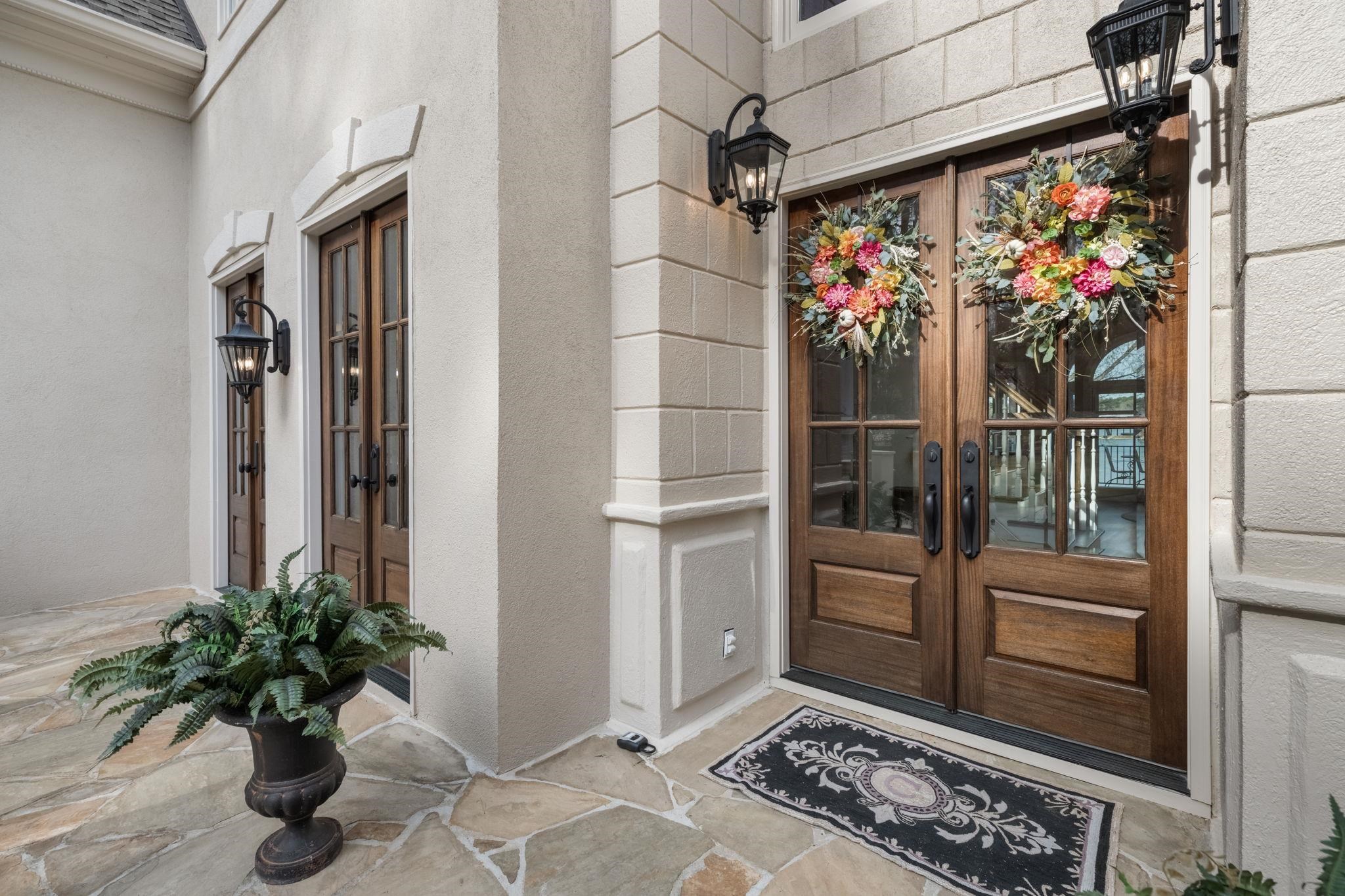 137 WINNSTEAD PLACE image 12