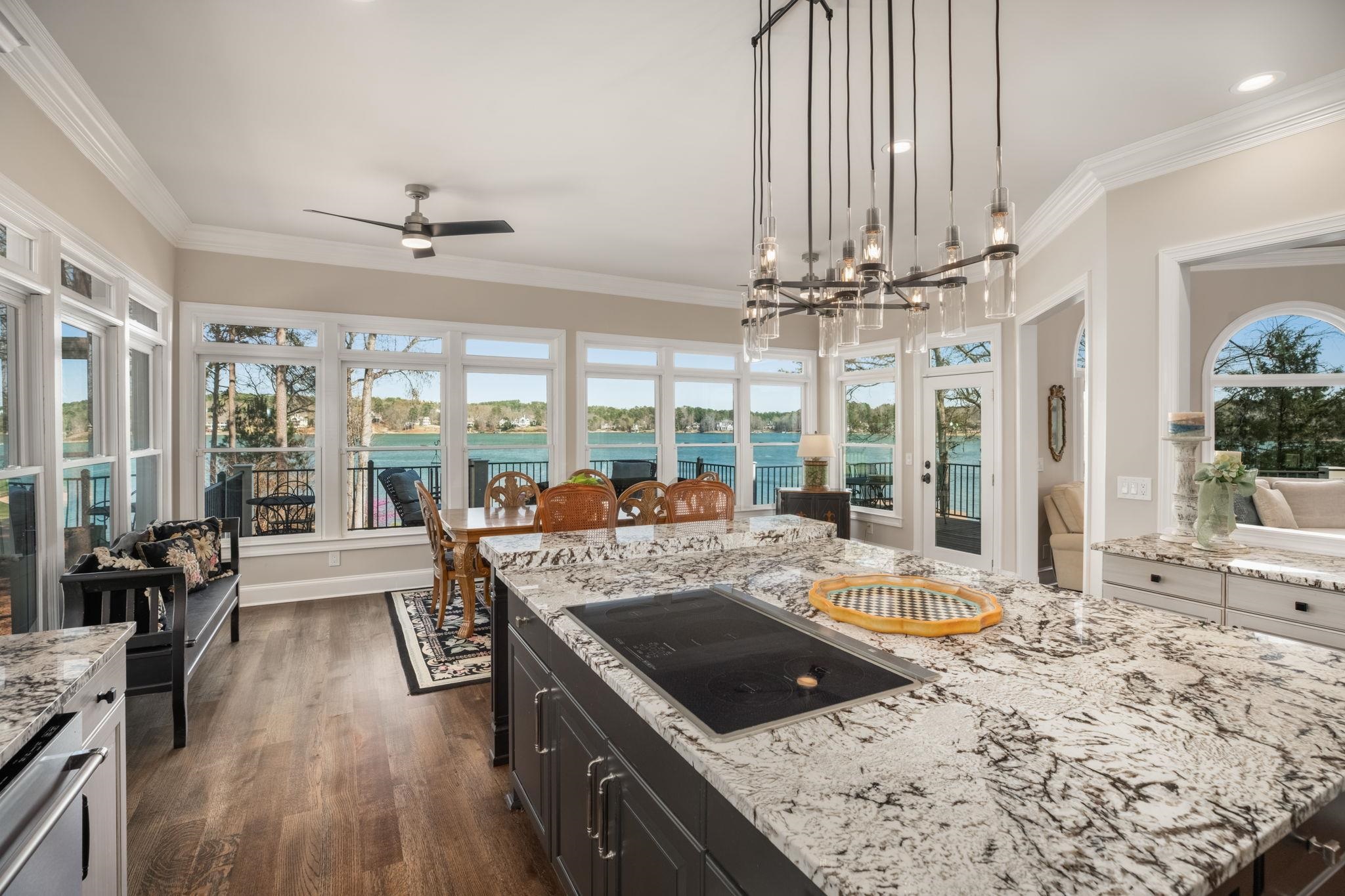 137 WINNSTEAD PLACE image 27