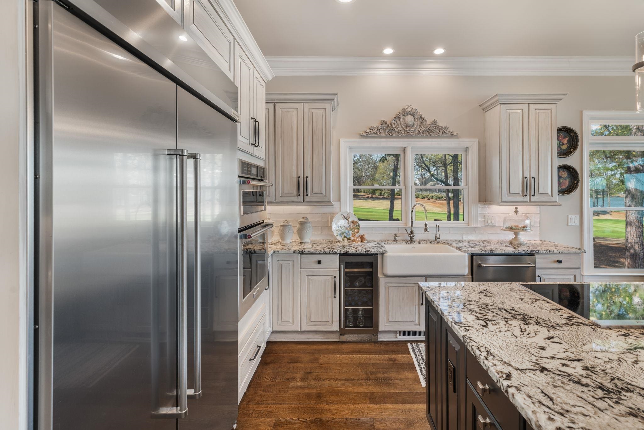 137 WINNSTEAD PLACE image 30