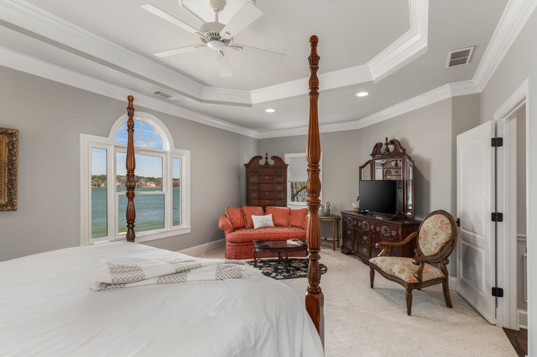 137 WINNSTEAD PLACE image 44