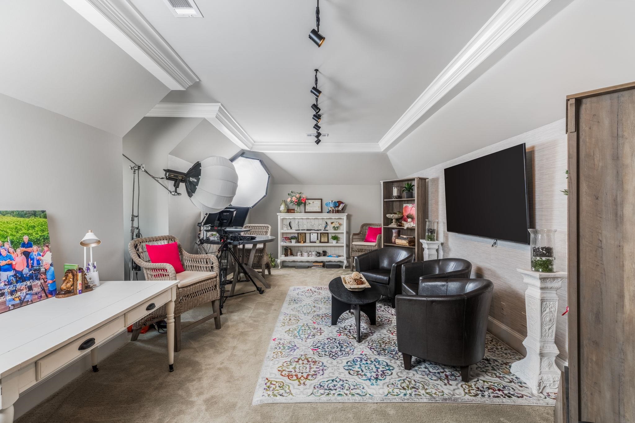 137 WINNSTEAD PLACE image 51