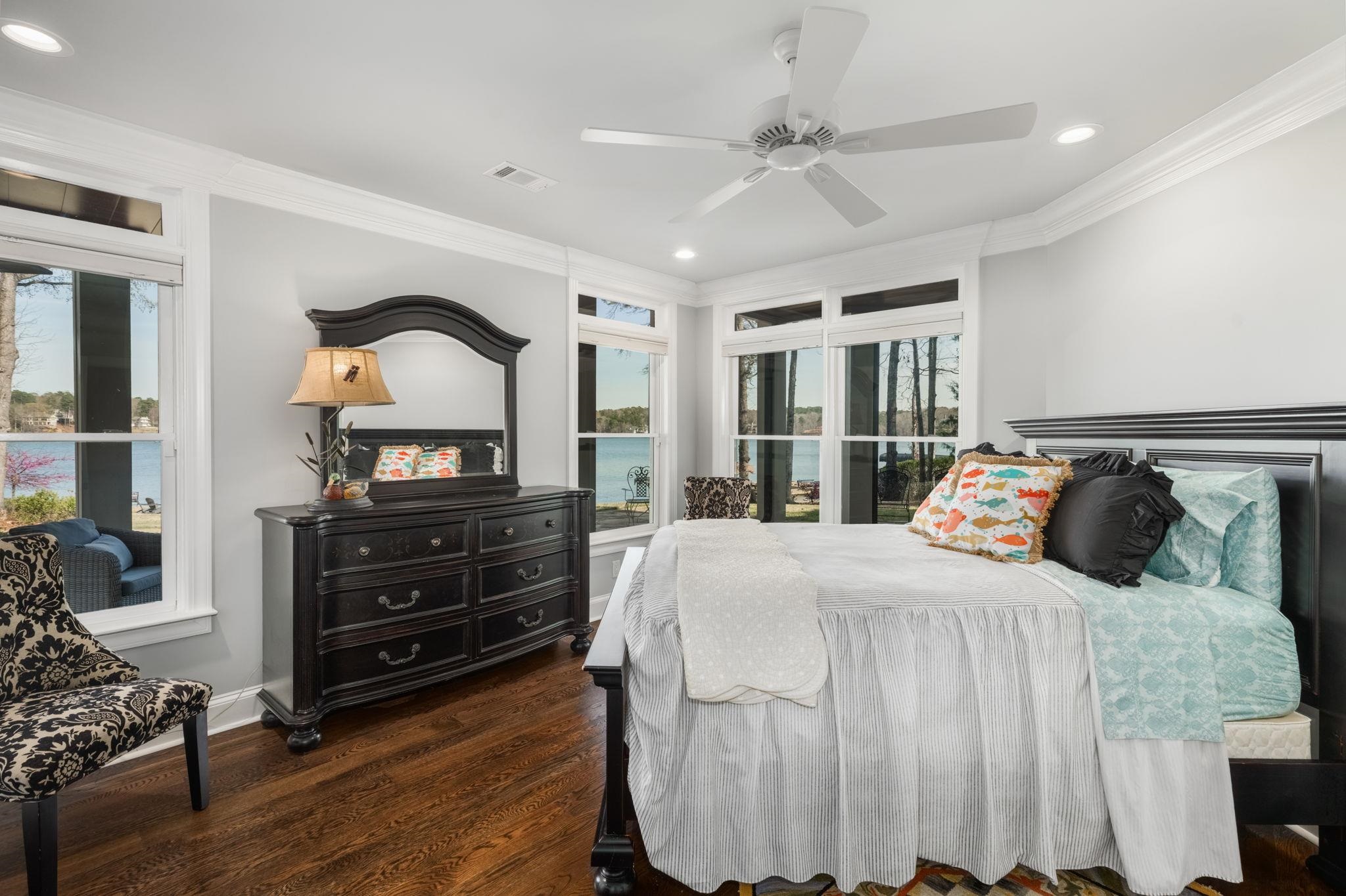 137 WINNSTEAD PLACE image 57