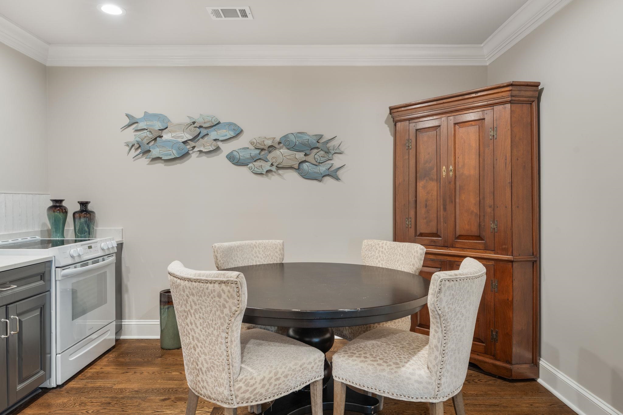 137 WINNSTEAD PLACE image 61