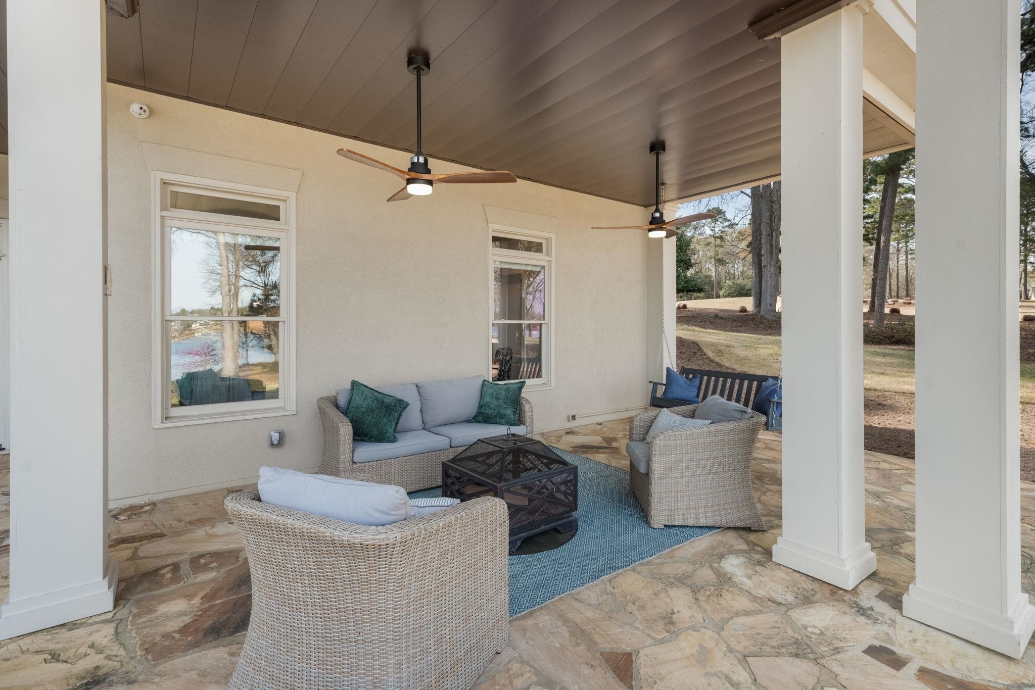 137 WINNSTEAD PLACE image 64