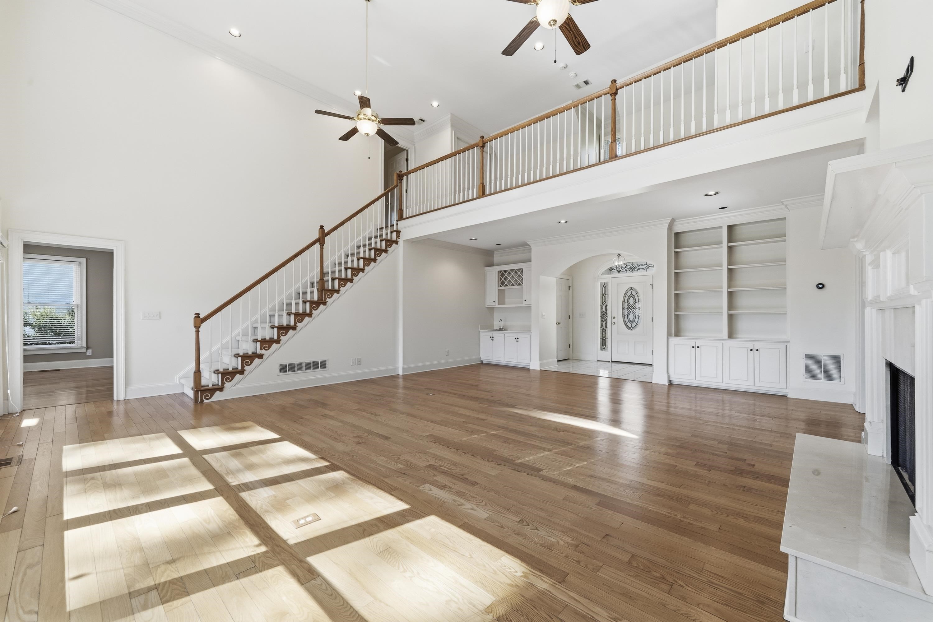 1811 SNUG HARBOR DRIVE image 29