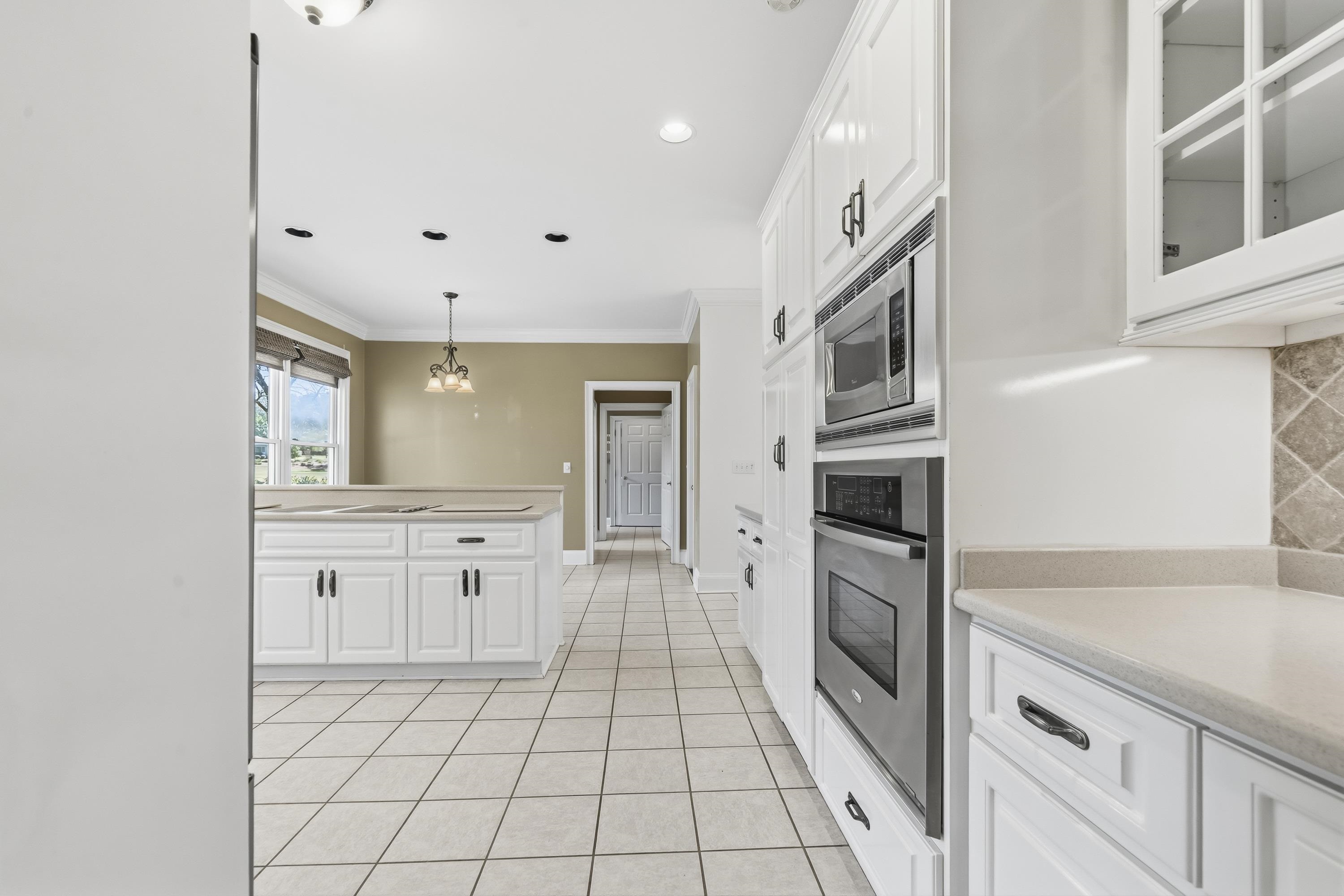 1811 SNUG HARBOR DRIVE image 33