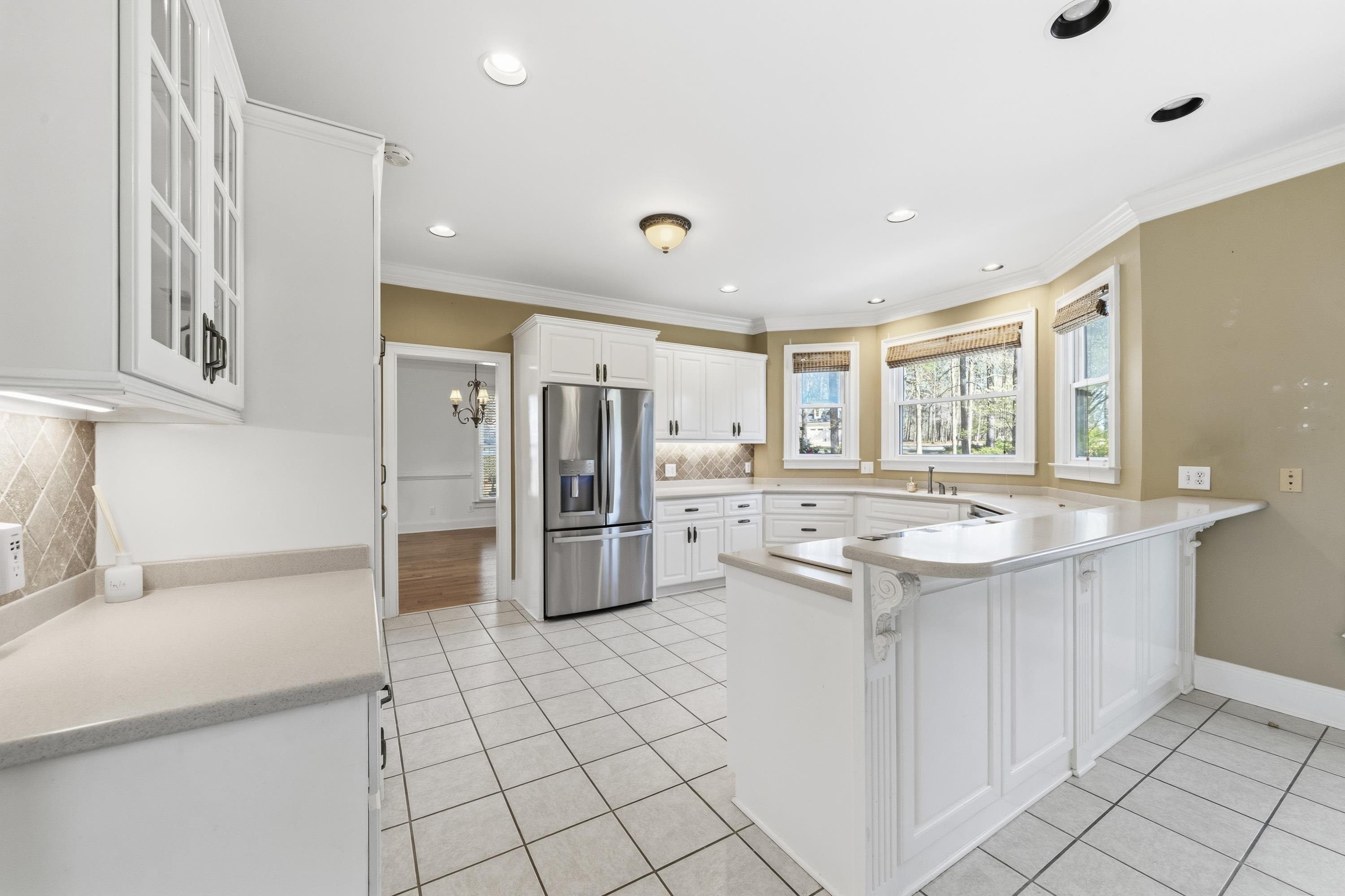 1811 SNUG HARBOR DRIVE image 38