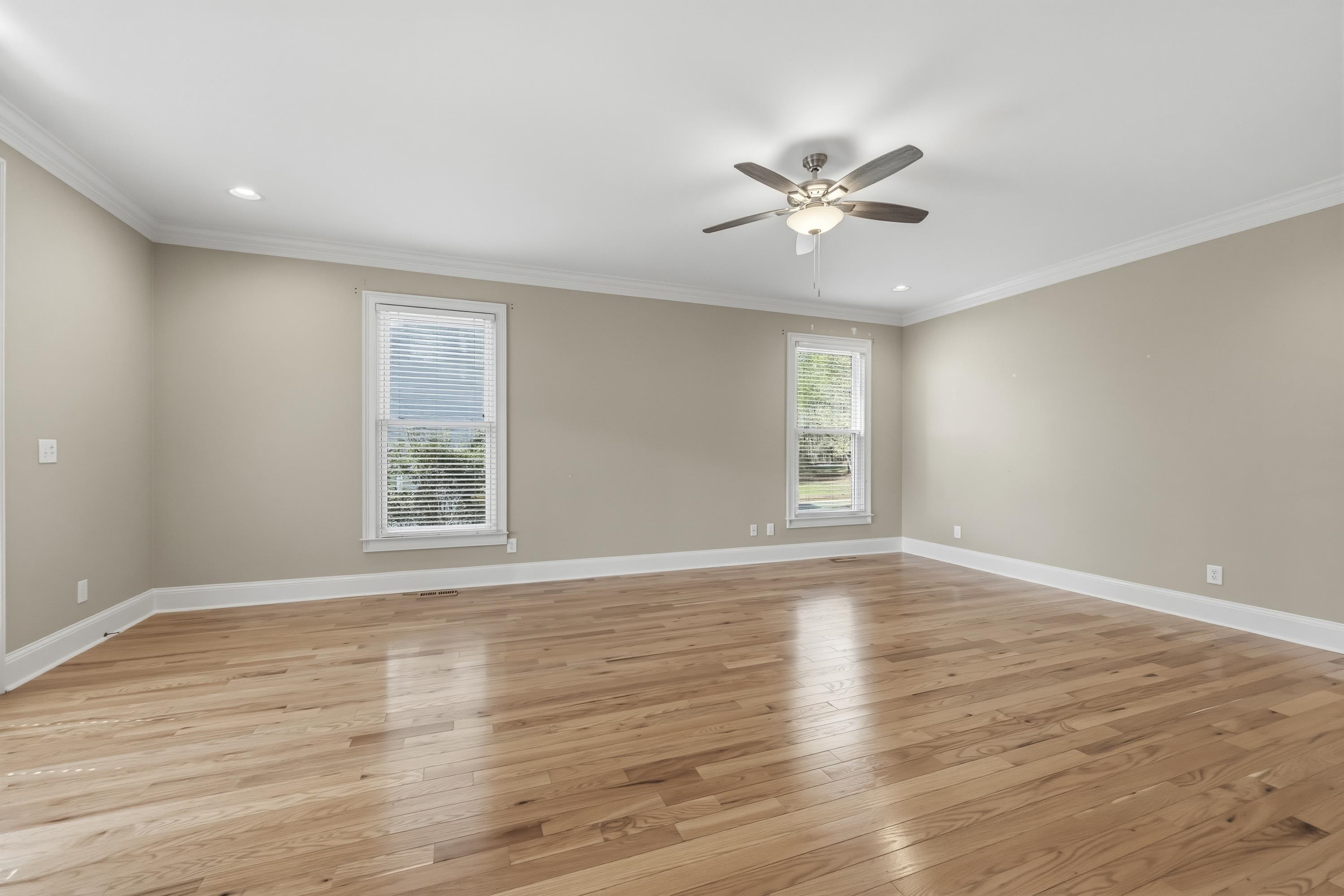 1811 SNUG HARBOR DRIVE image 44