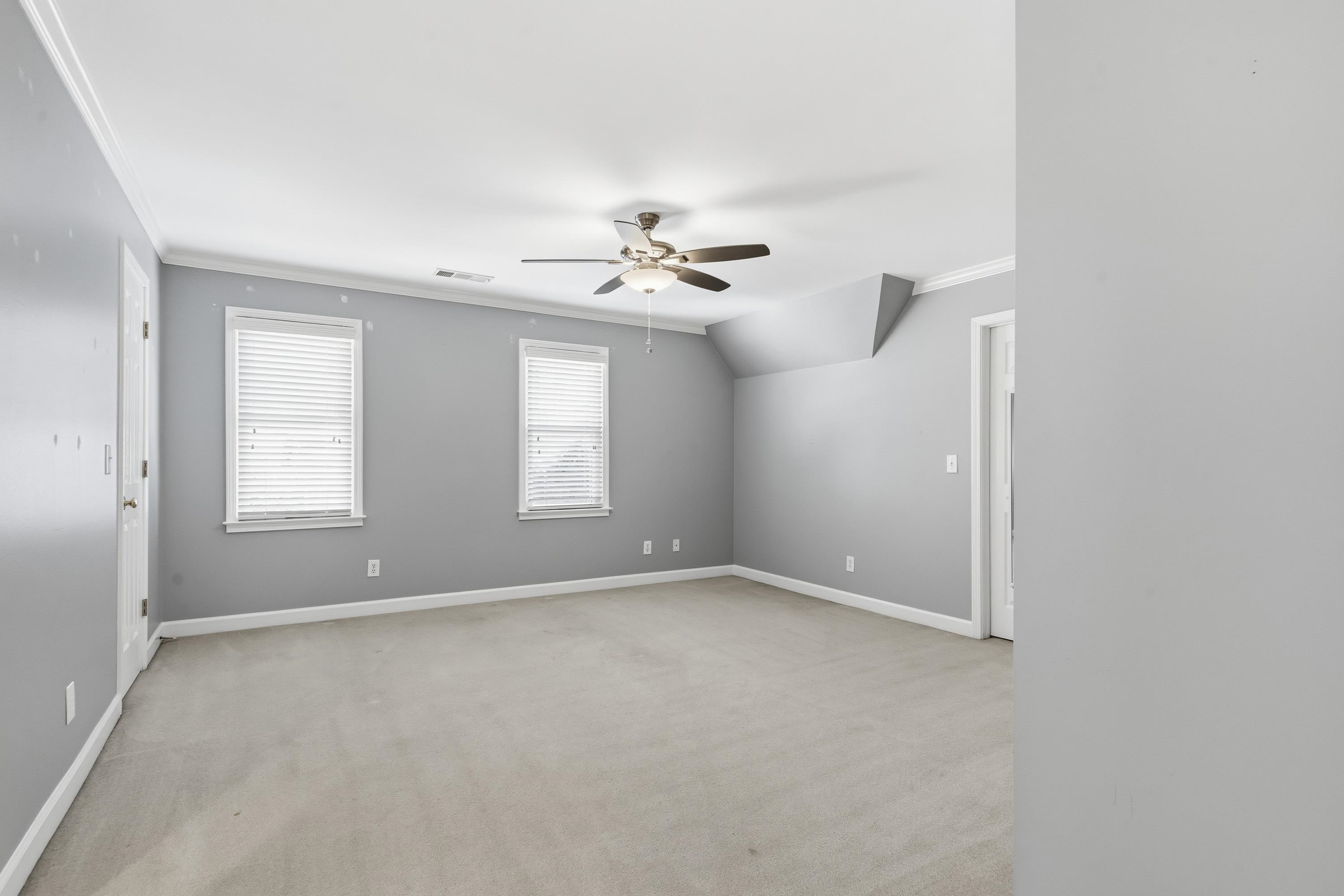 1811 SNUG HARBOR DRIVE image 54