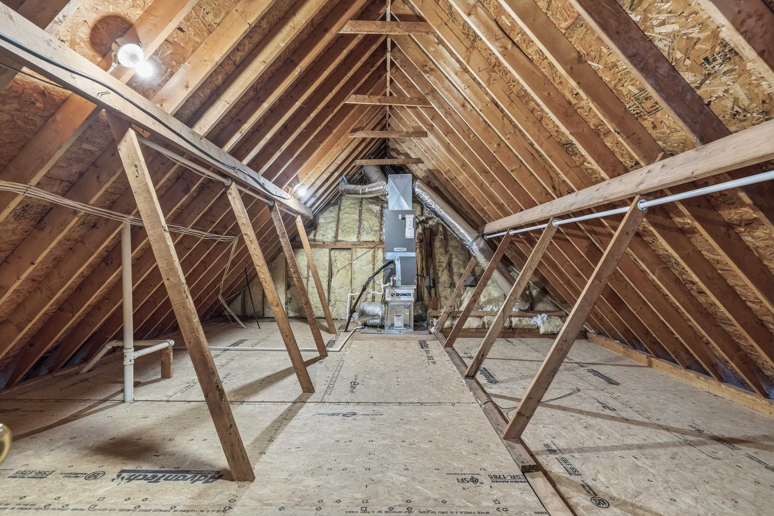 1811 SNUG HARBOR DRIVE image 58