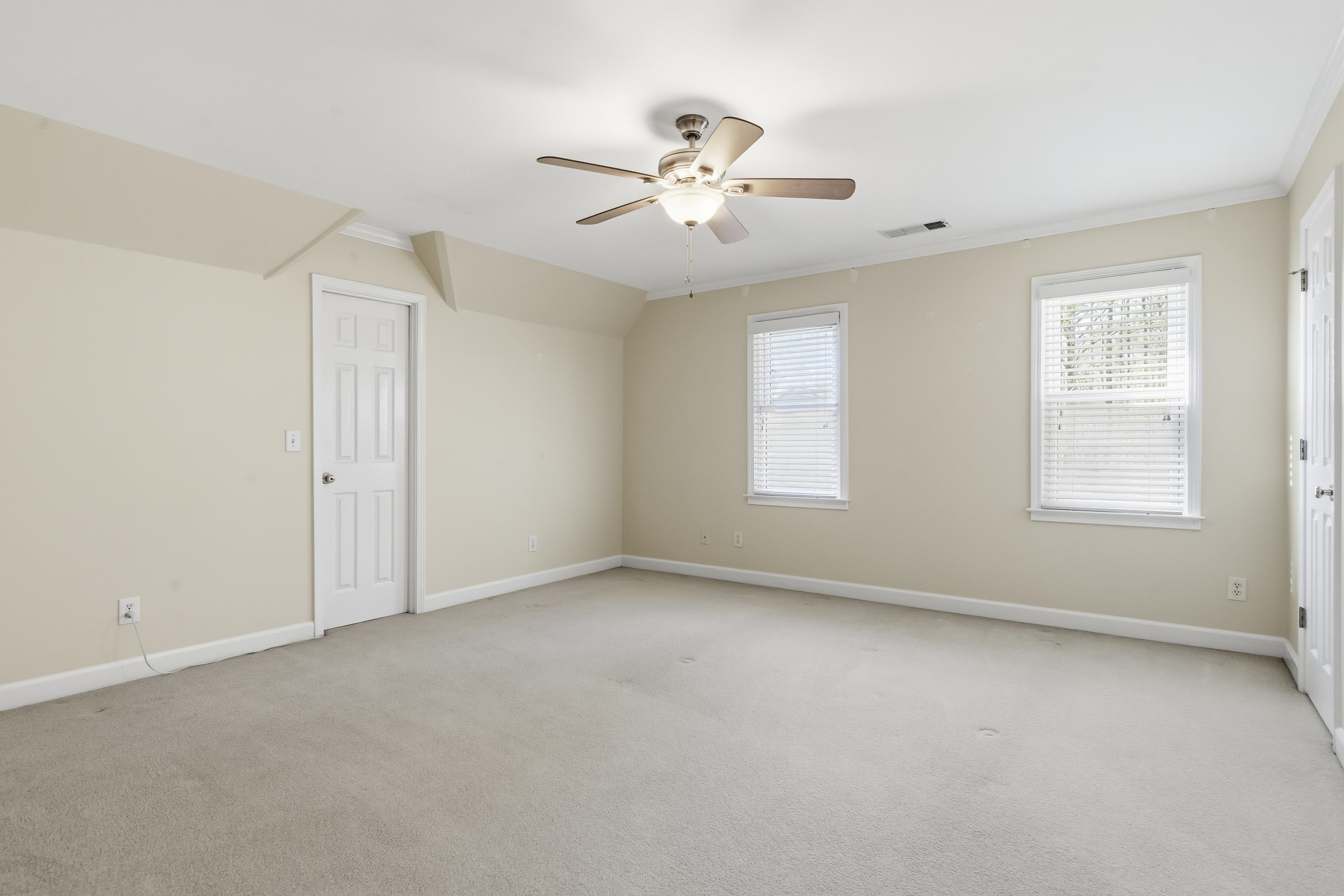 1811 SNUG HARBOR DRIVE image 59