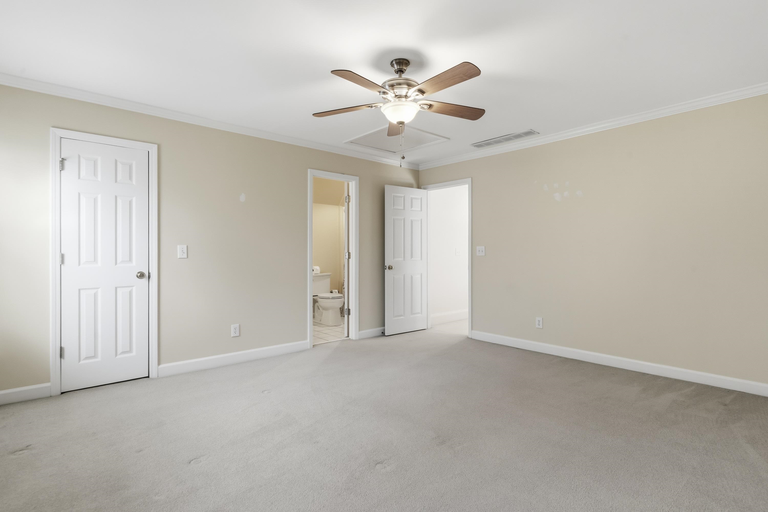 1811 SNUG HARBOR DRIVE image 60