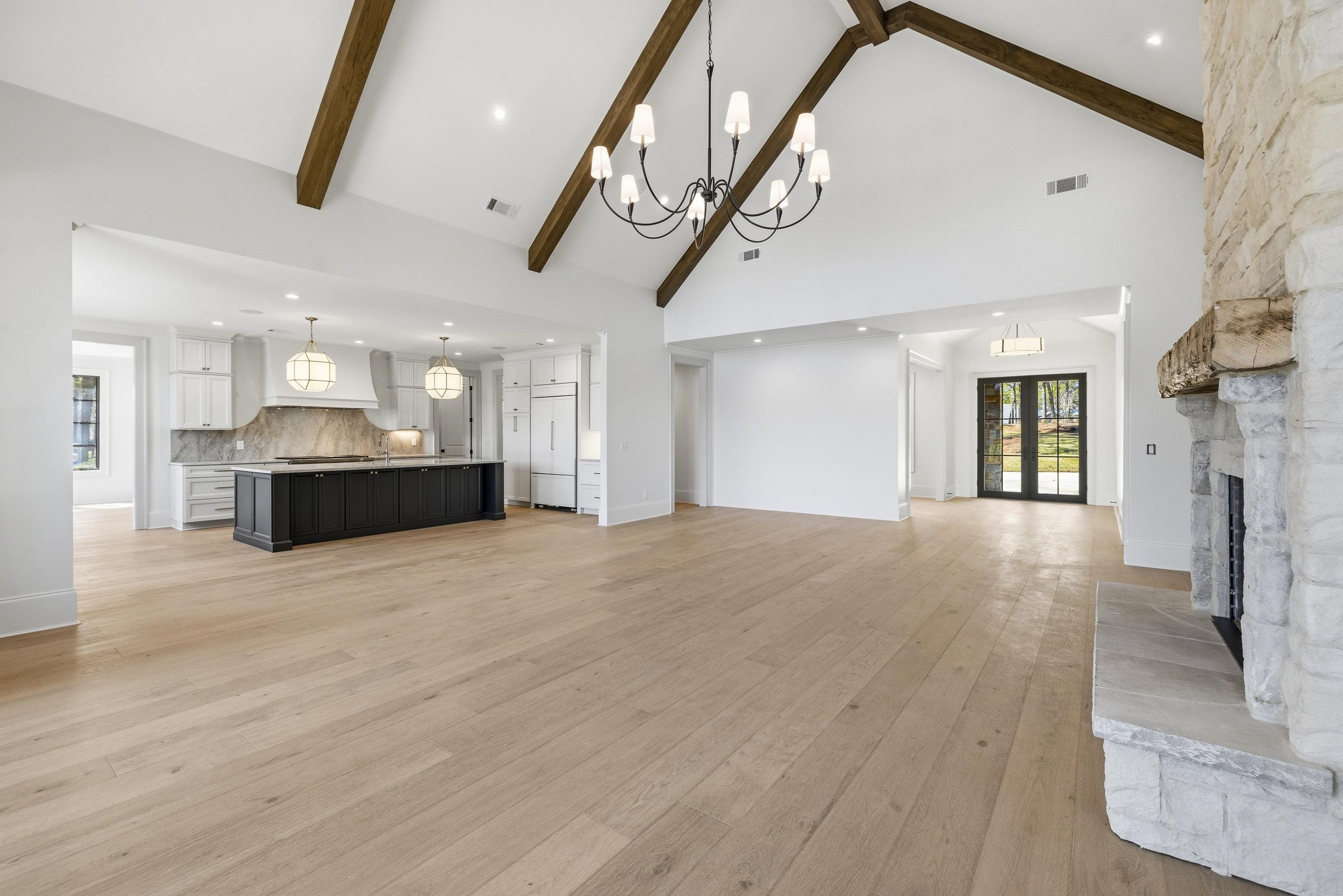 136 BARRINGTON HALL DRIVE image 12