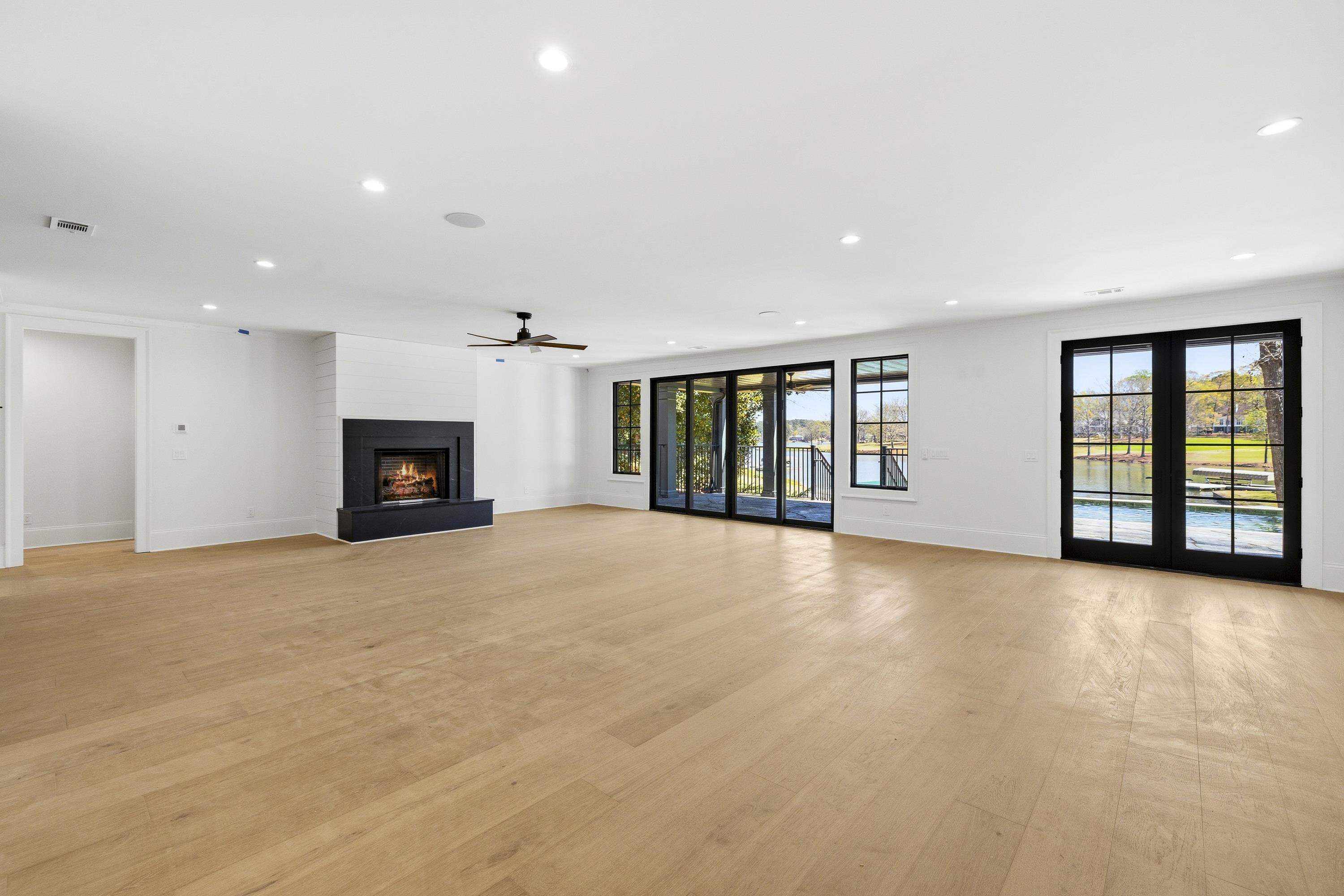 136 BARRINGTON HALL DRIVE image 42