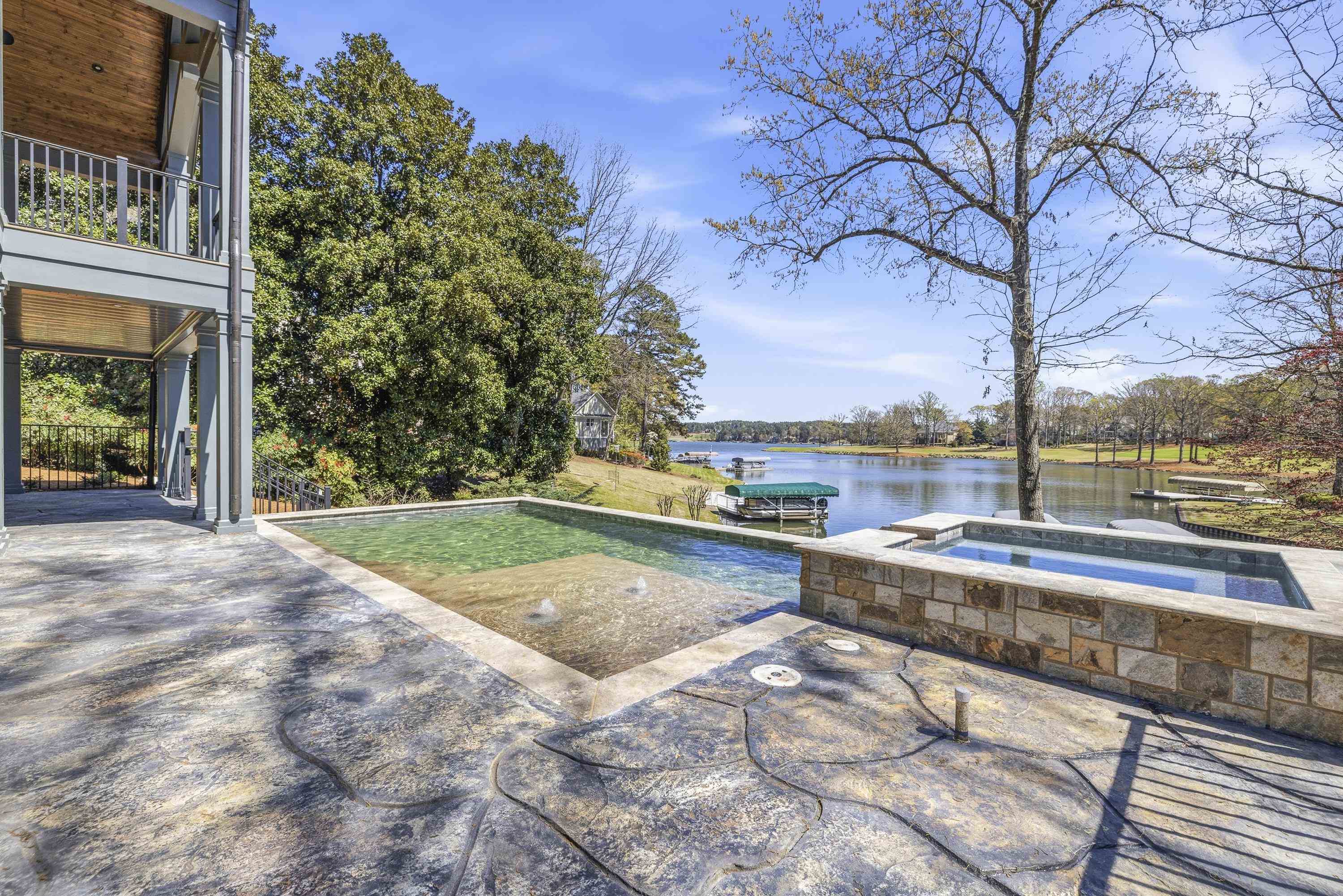 136 BARRINGTON HALL DRIVE image 61