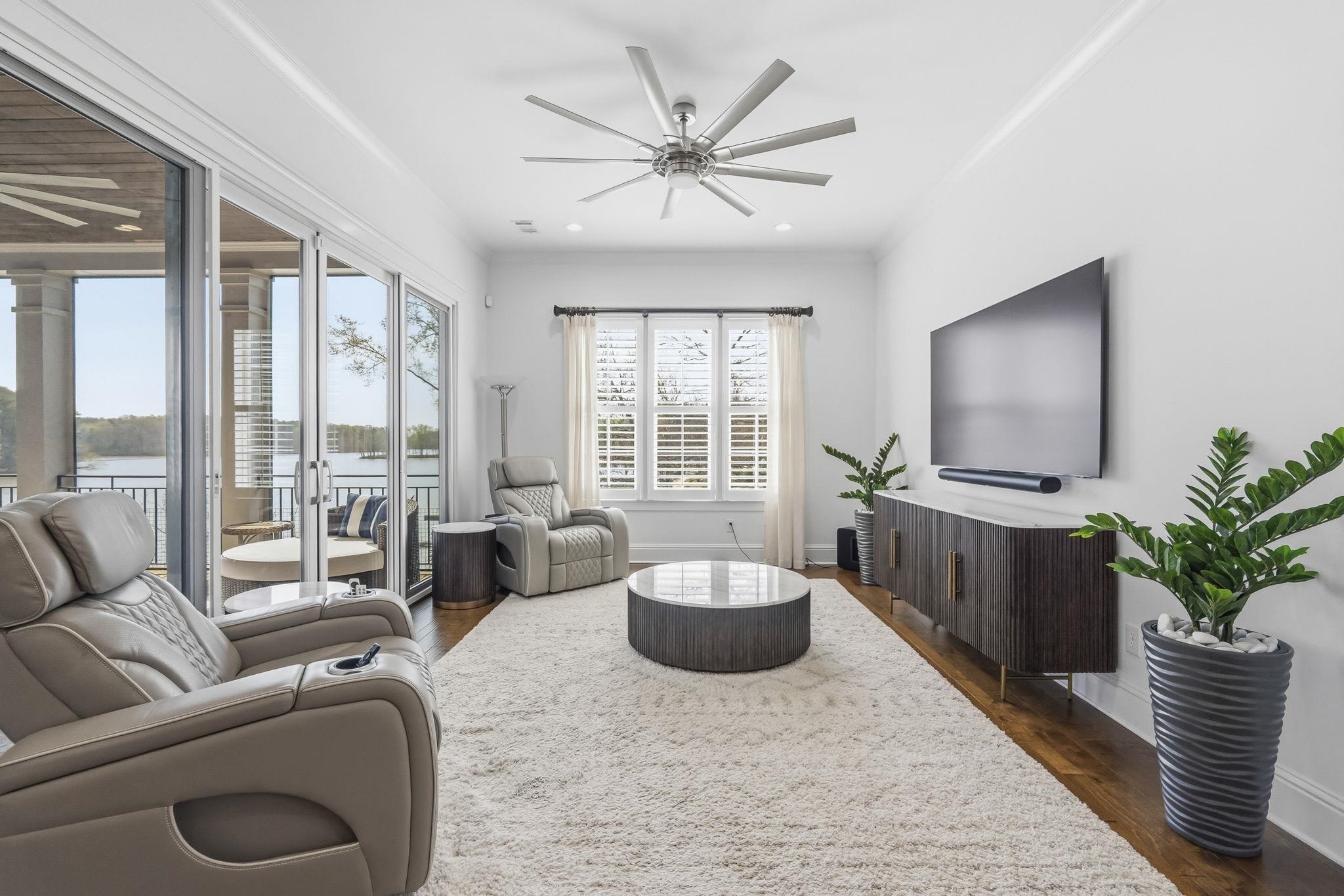 1060 RIDGE GROVE COURT image 18