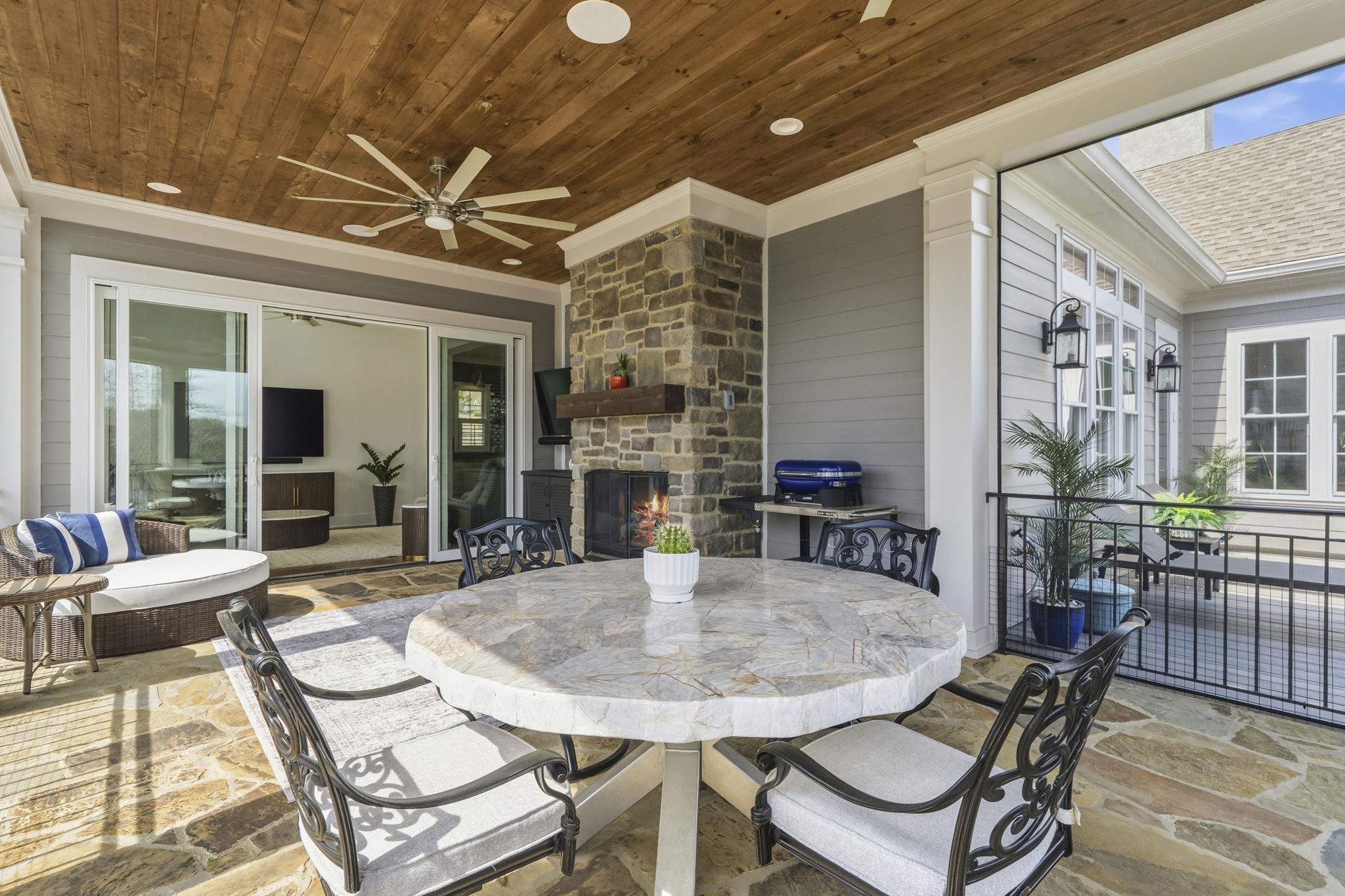 1060 RIDGE GROVE COURT image 25