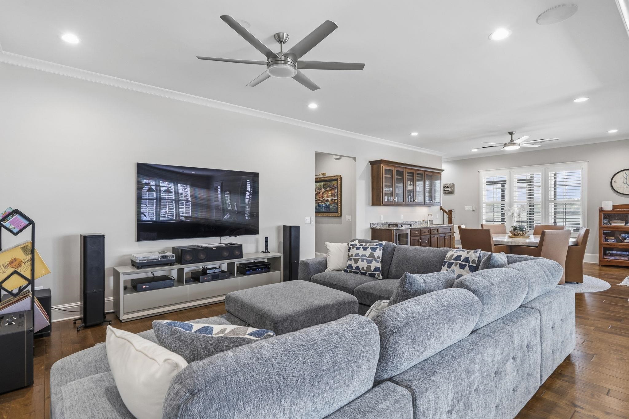 1060 RIDGE GROVE COURT image 41