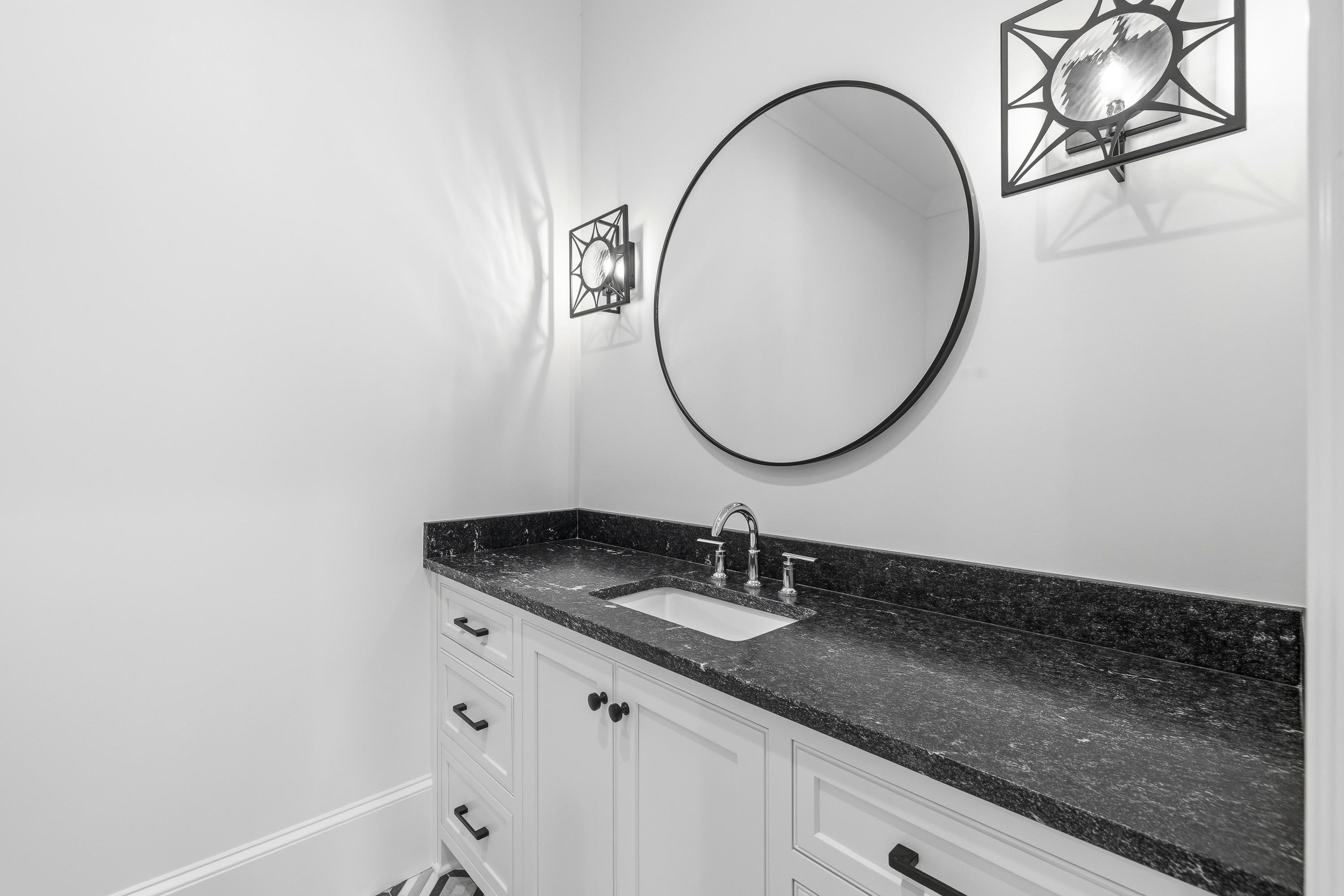 1051 OLIVER CREEK image 50