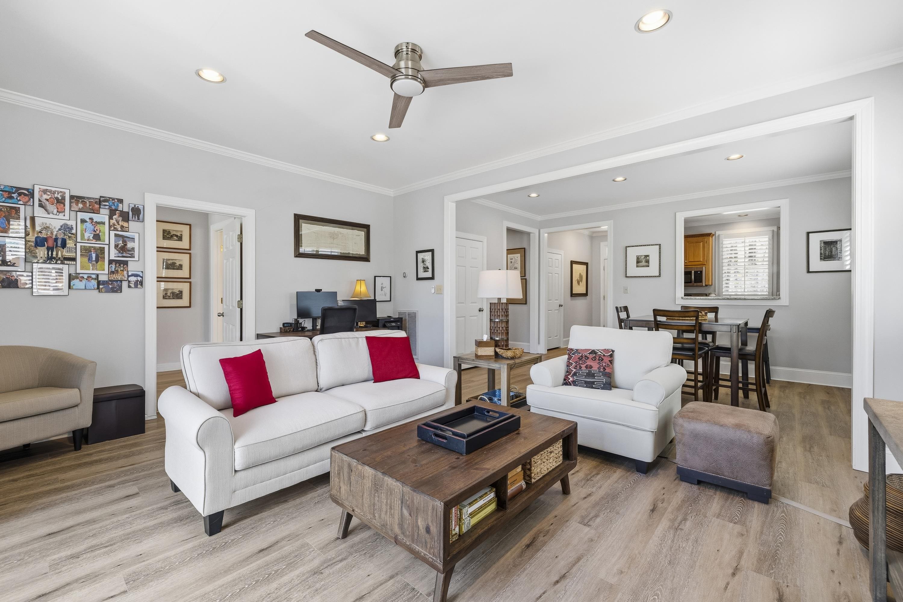 208 BEECH HAVEN LANE image 16