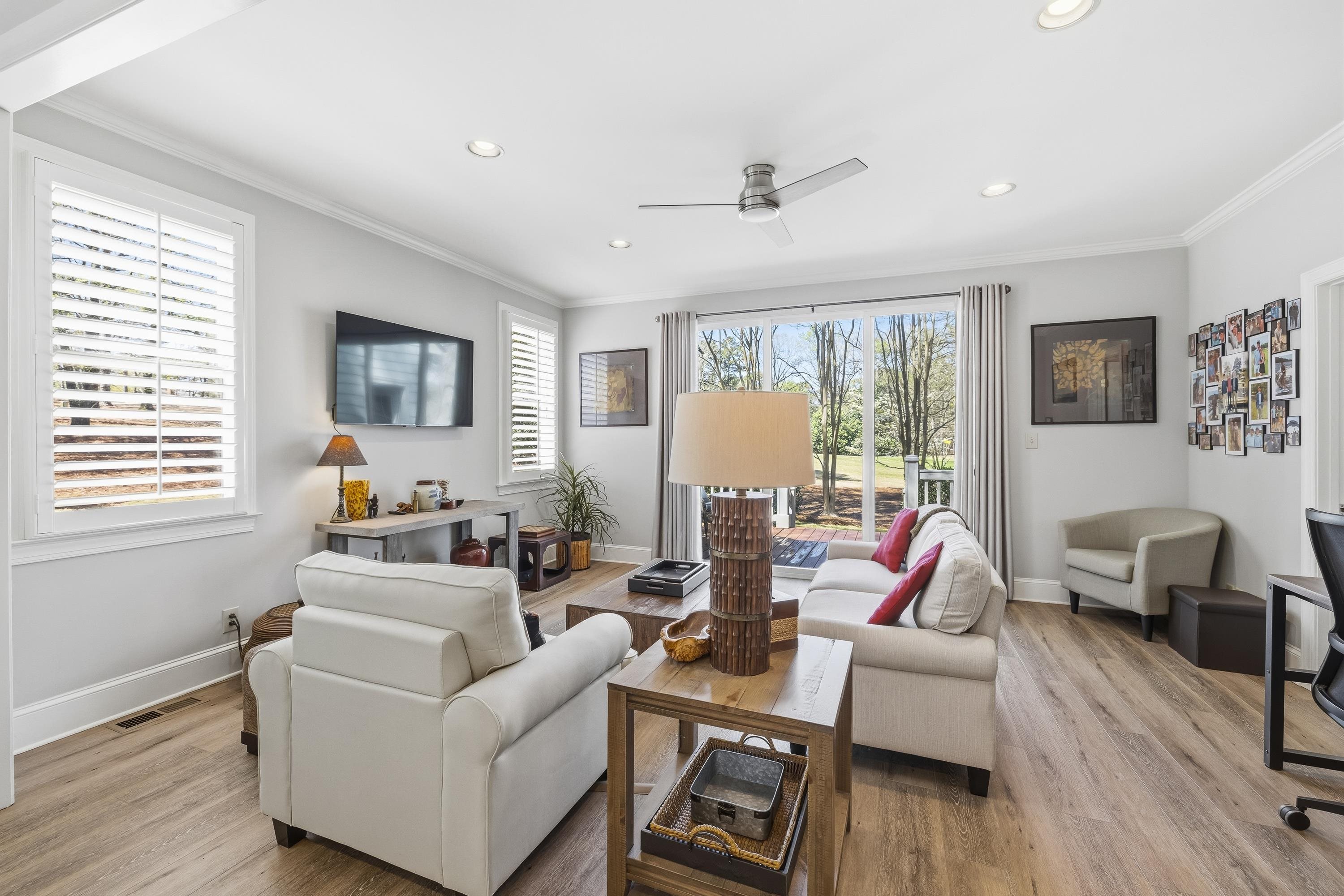 208 BEECH HAVEN LANE image 17