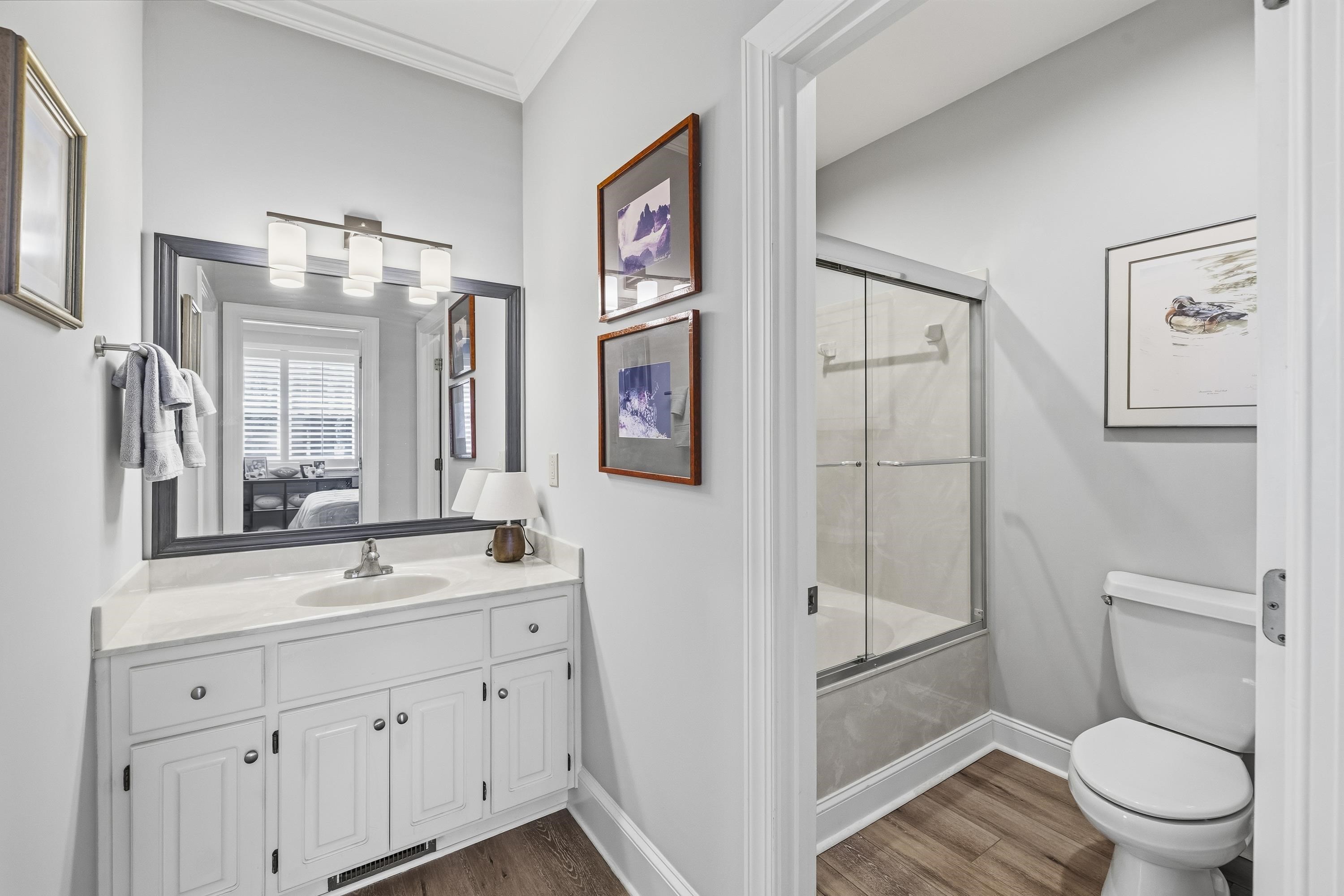 208 BEECH HAVEN LANE image 25