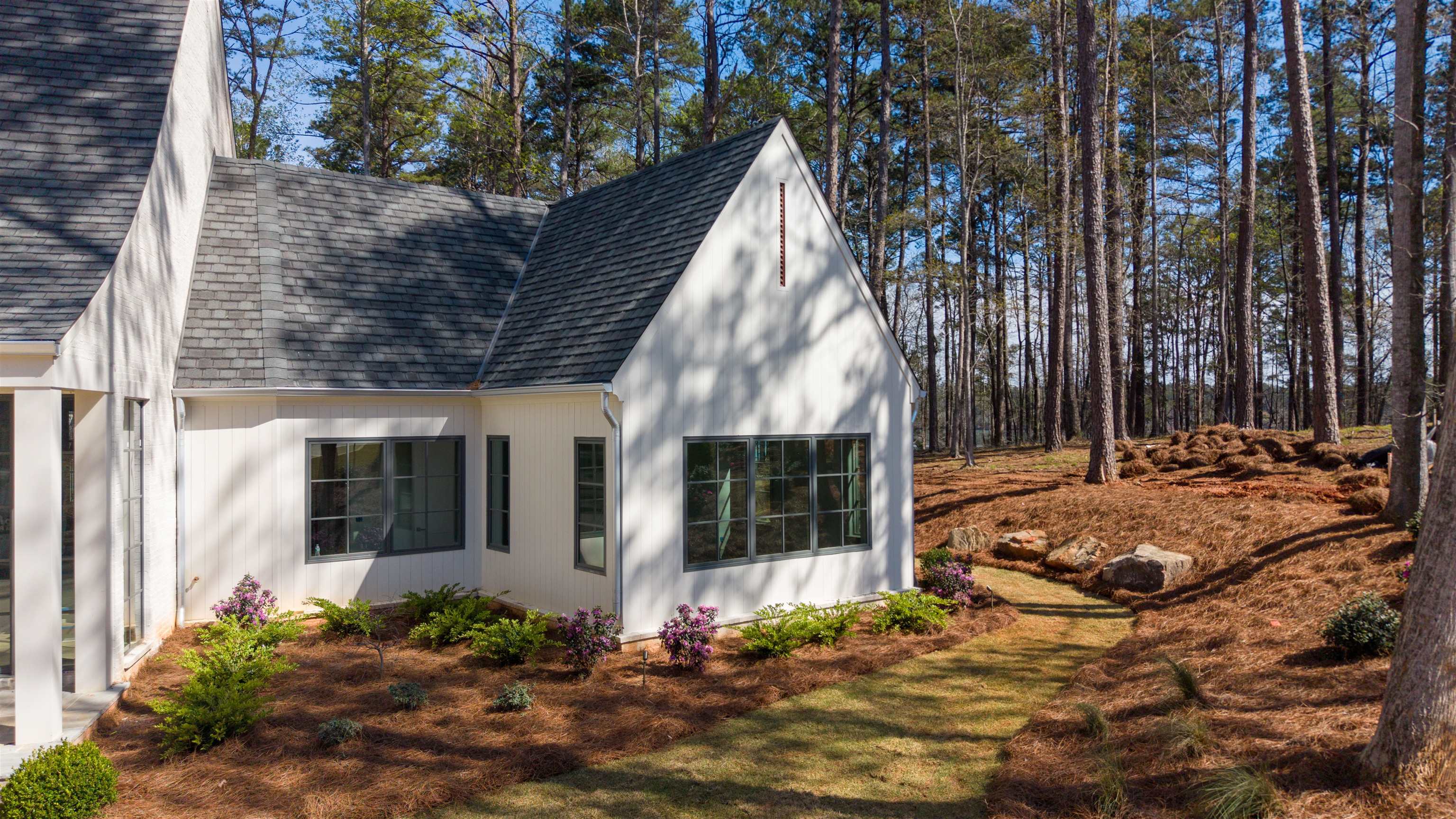 1086 MALLARD LANE image 9