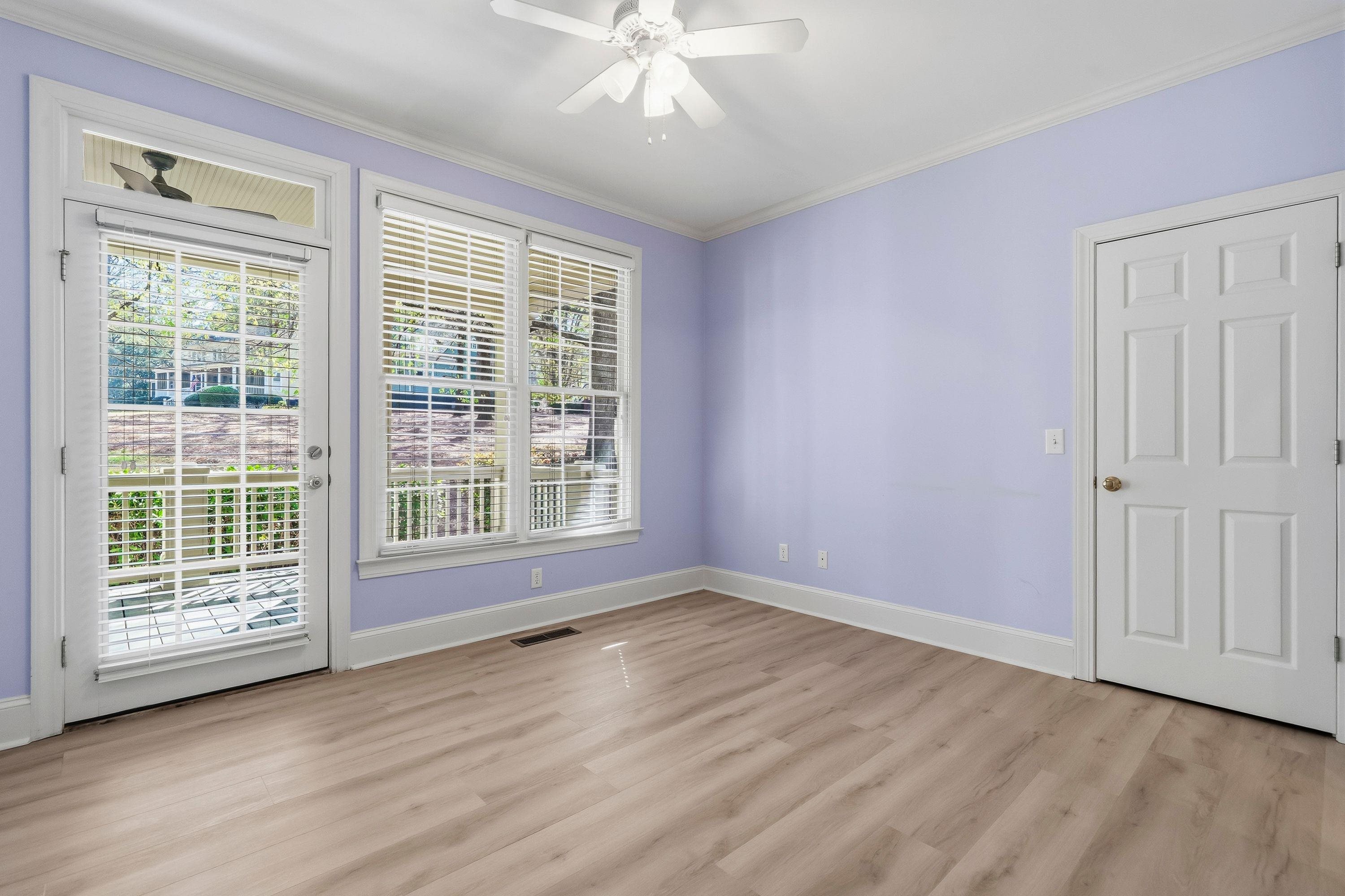 108 MAYFAIR COURT image 30