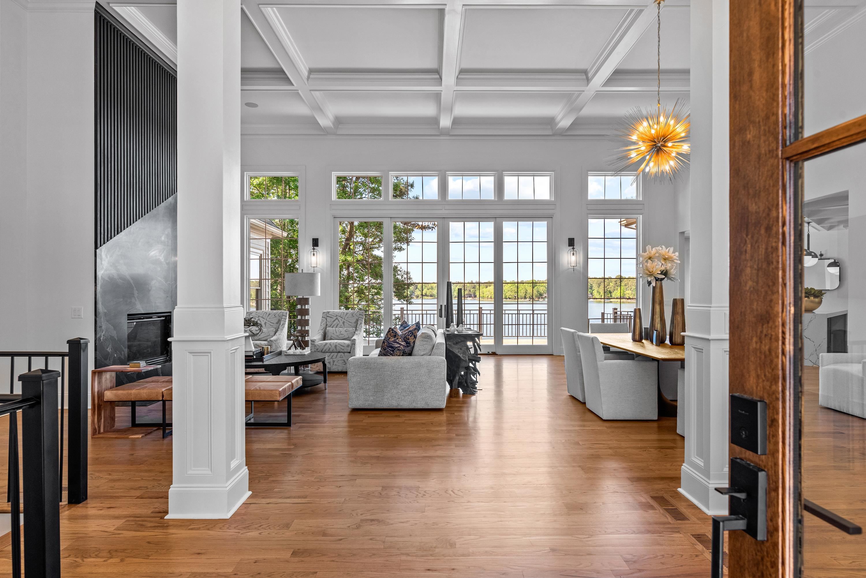 1230 LAKE CLUB DRIVE image 5