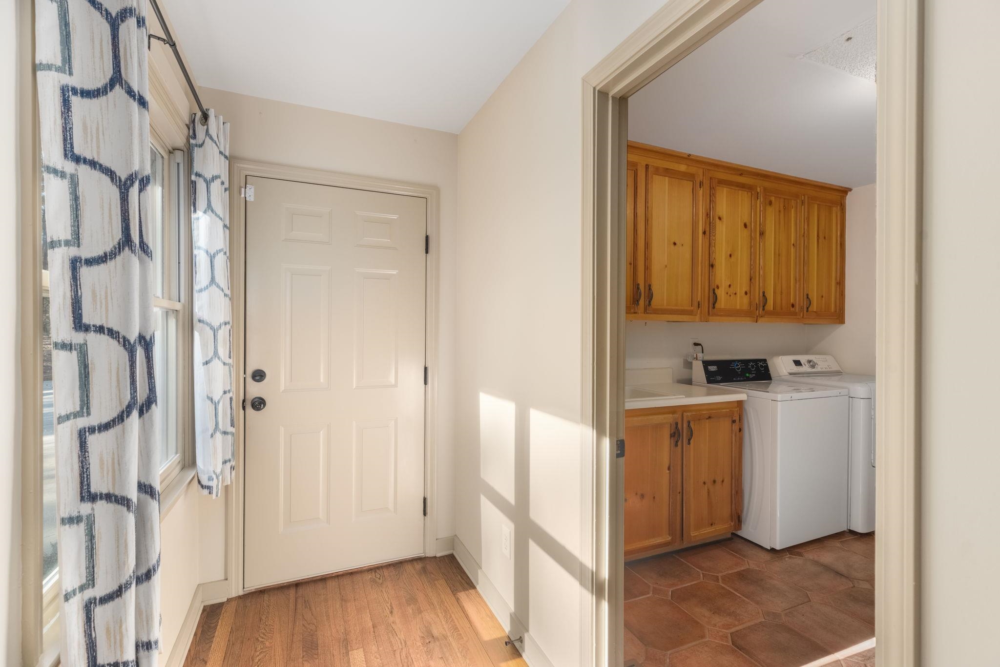 1641 BENNETT SPRINGS DRIVE image 37