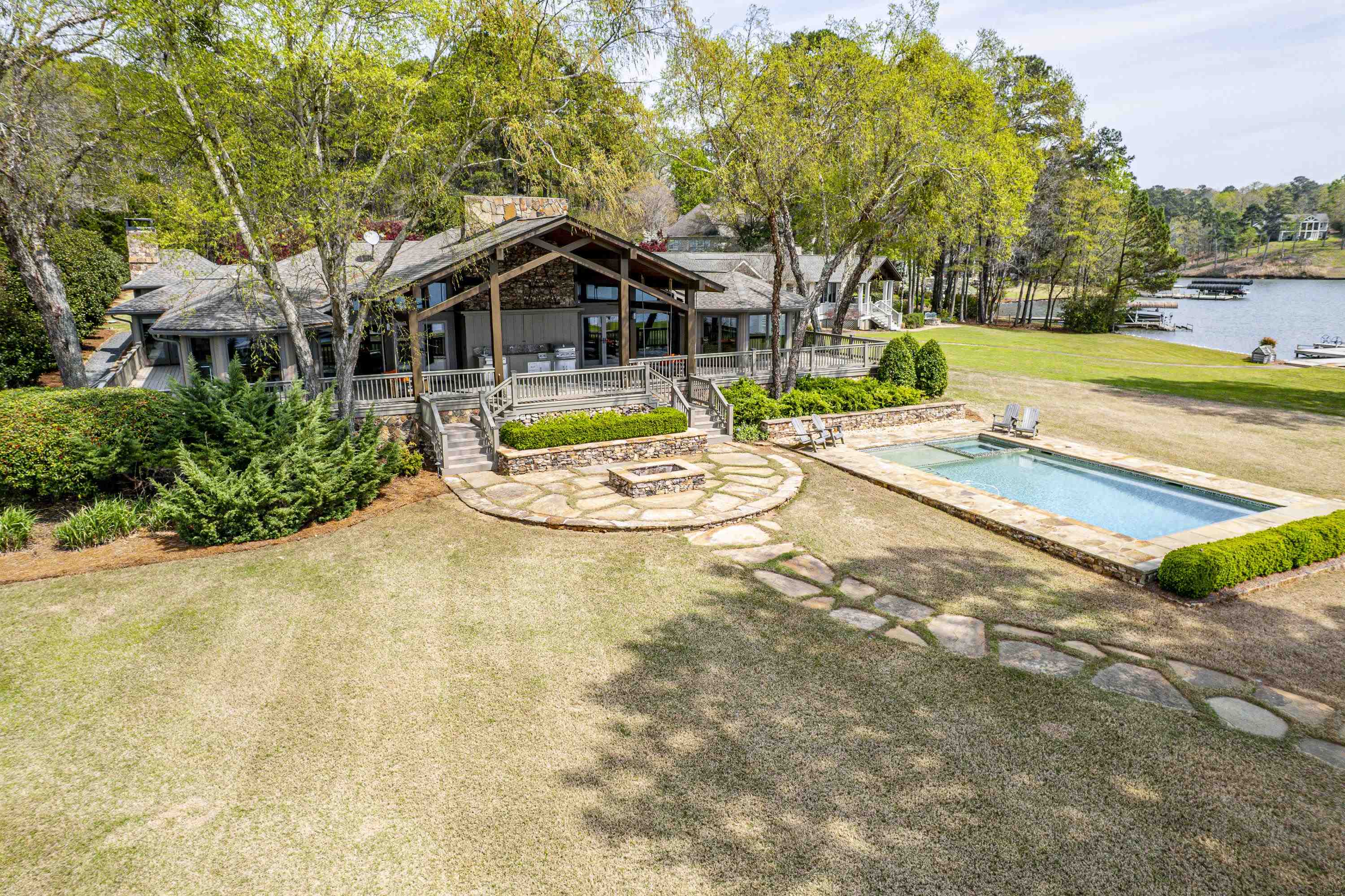 1270 DOGWOOD DRIVE image 4