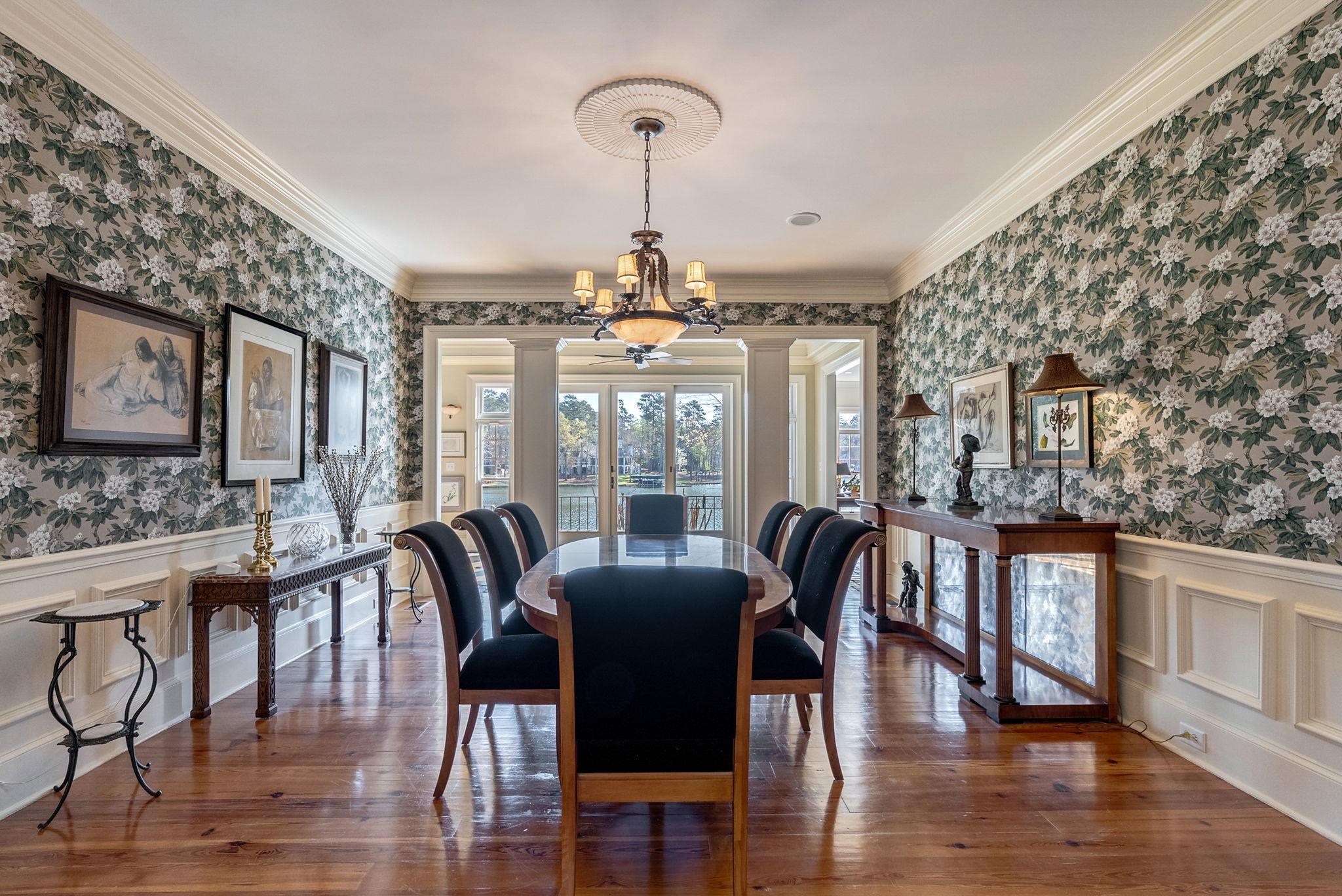 1040 SCOTT LOOP image 20