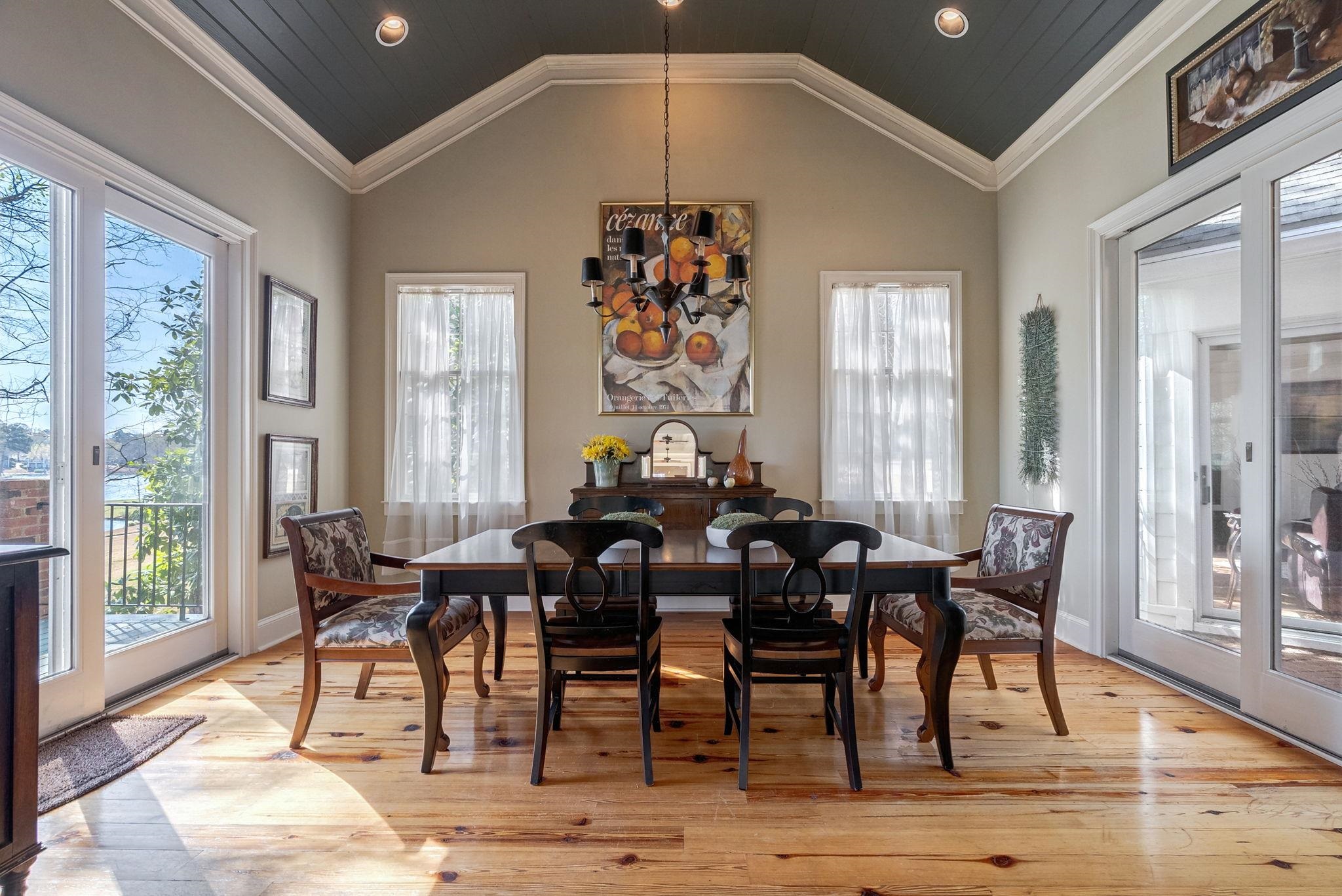 1040 SCOTT LOOP image 30