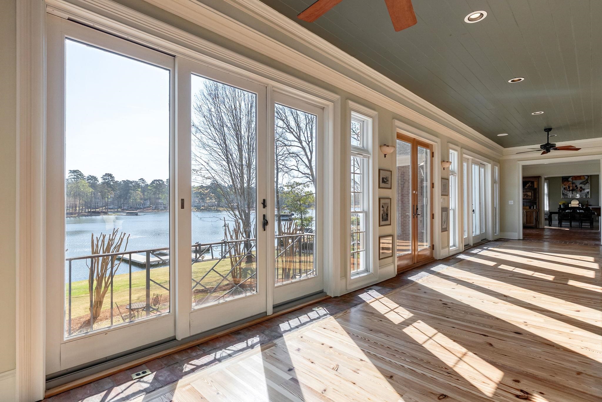 1040 SCOTT LOOP image 37