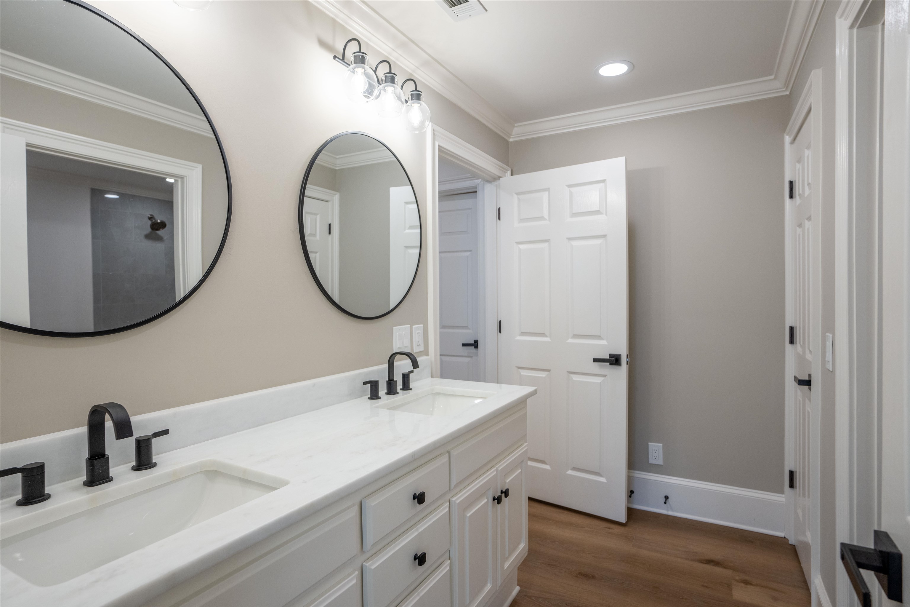 1090 NEILS FORT image 71