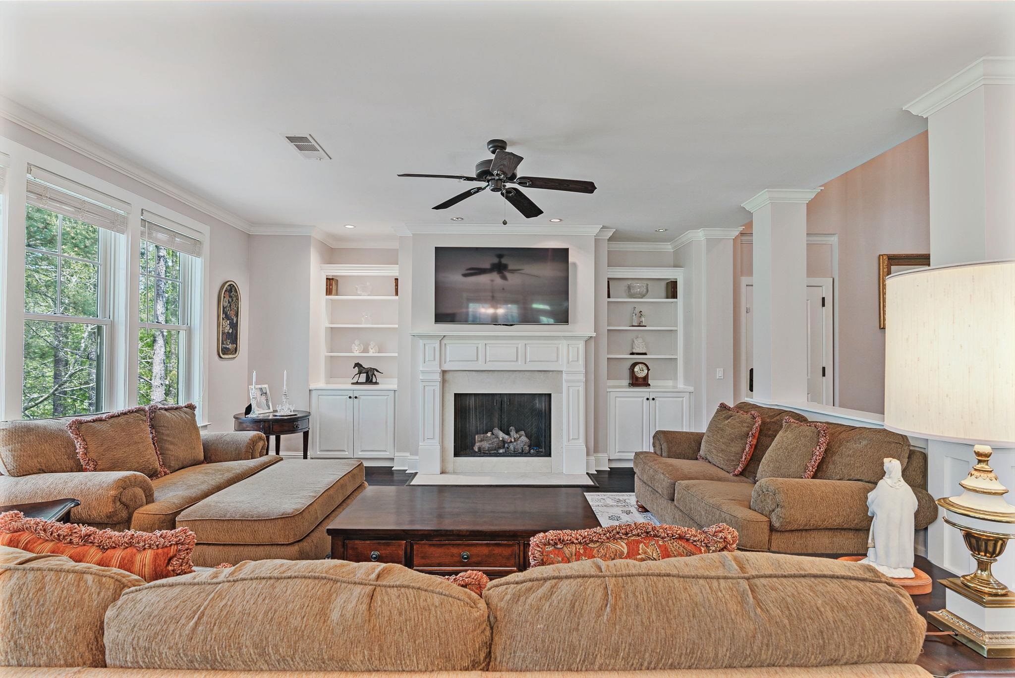 1040E TAILWATER image 11