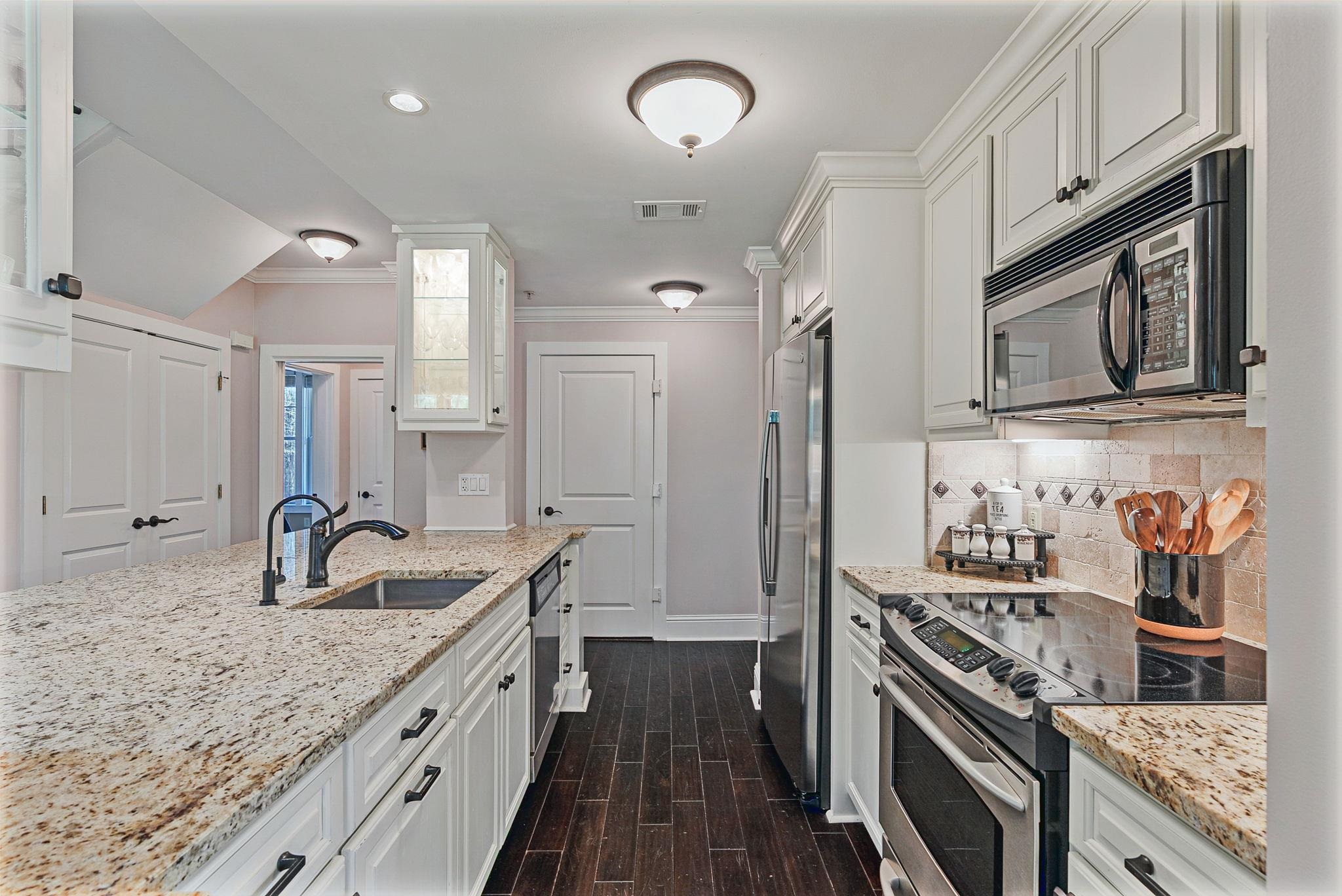 1040E TAILWATER image 17