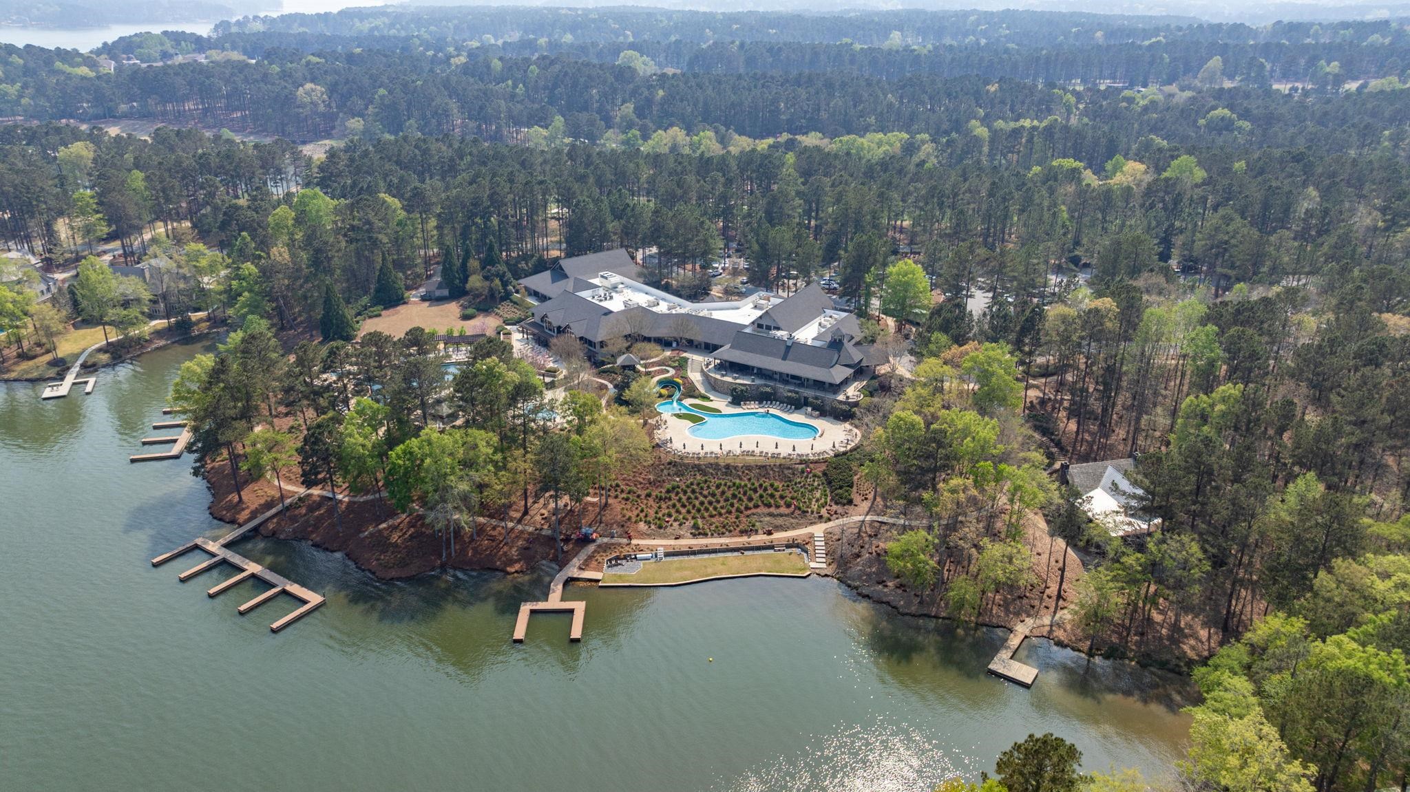 1040E TAILWATER image 3