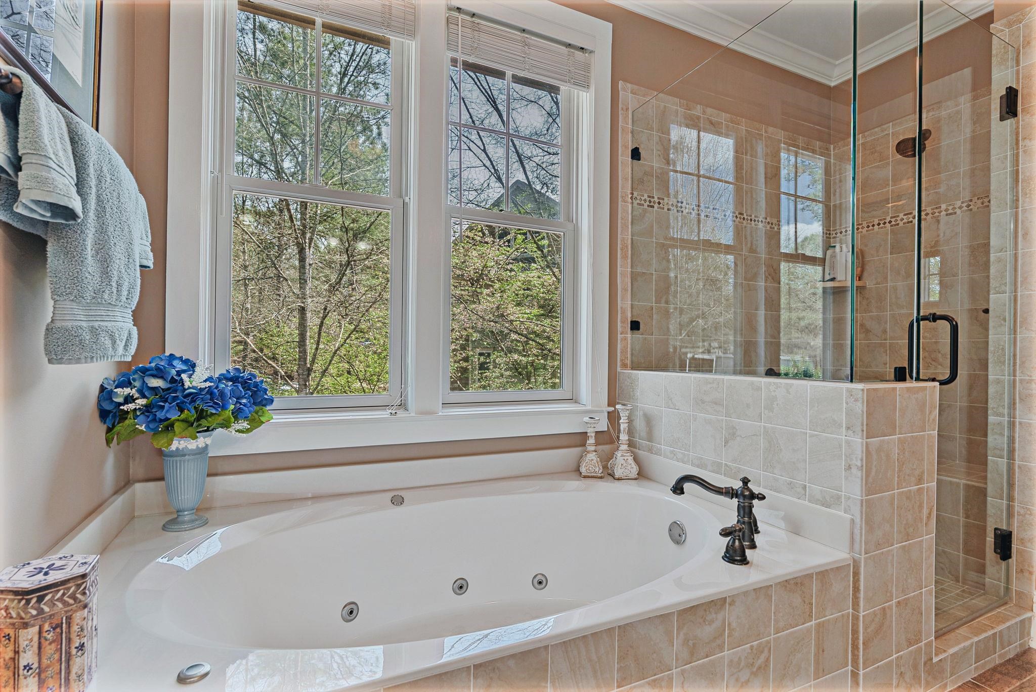 1040E TAILWATER image 25