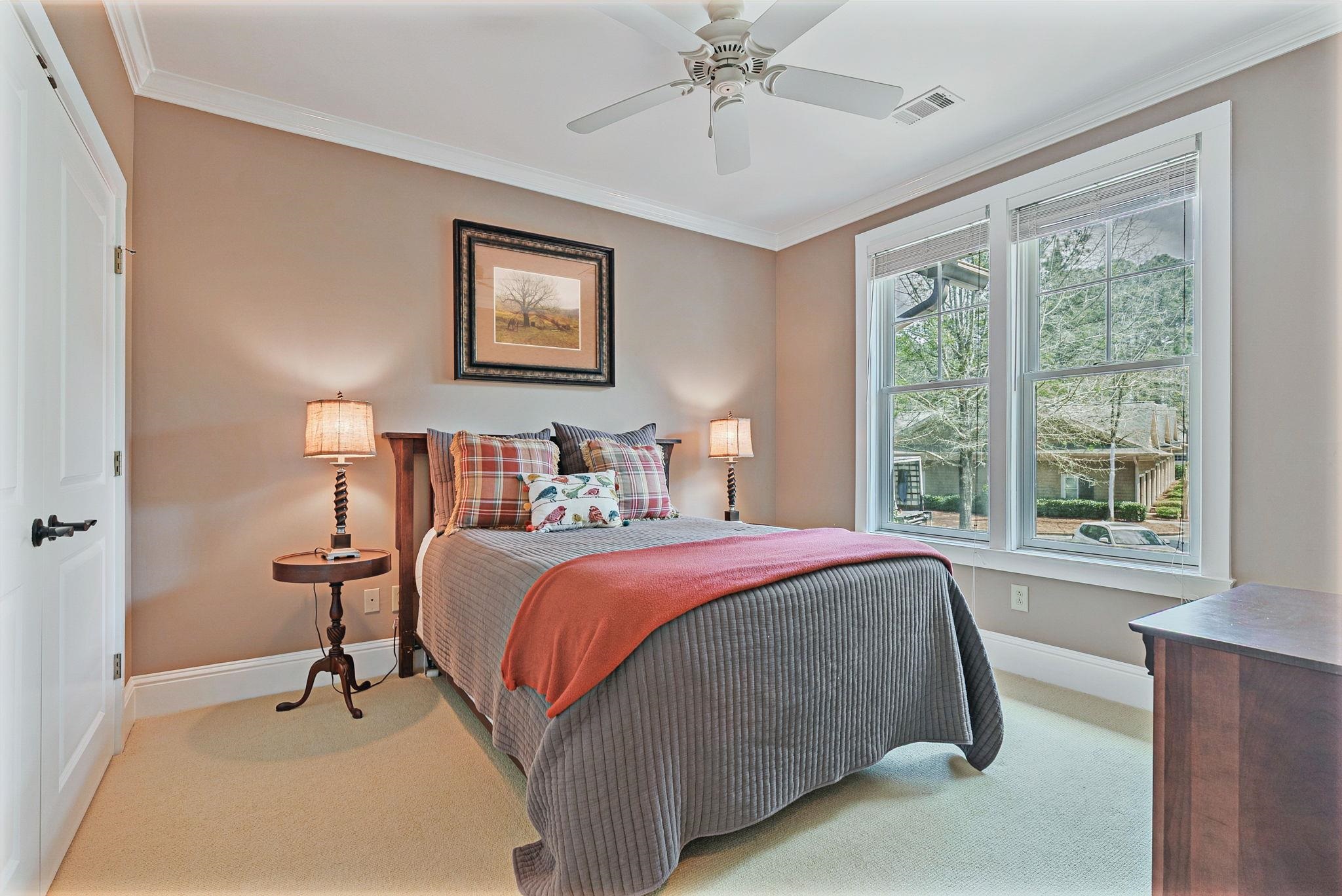 1040E TAILWATER image 27