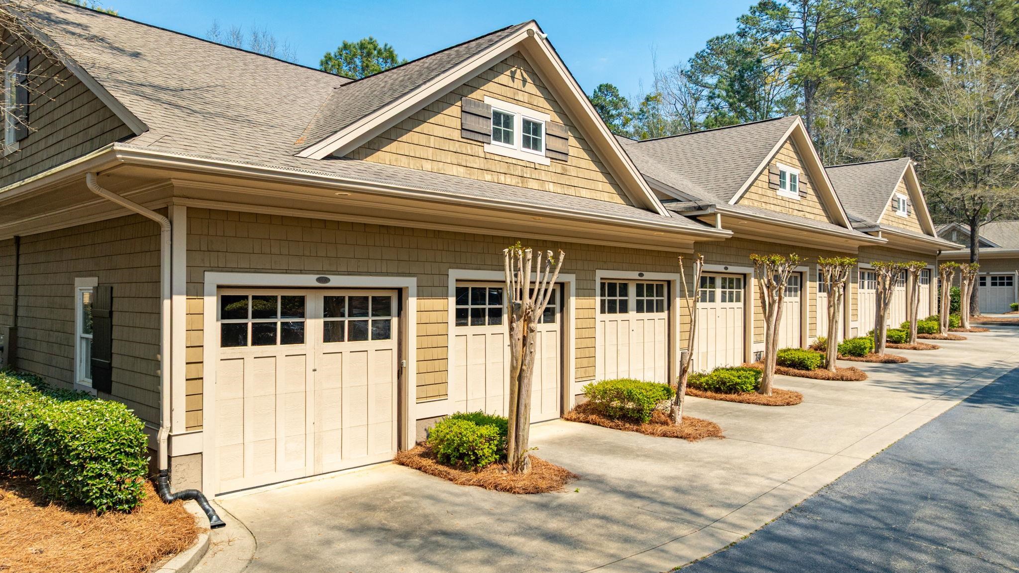 1040E TAILWATER image 38