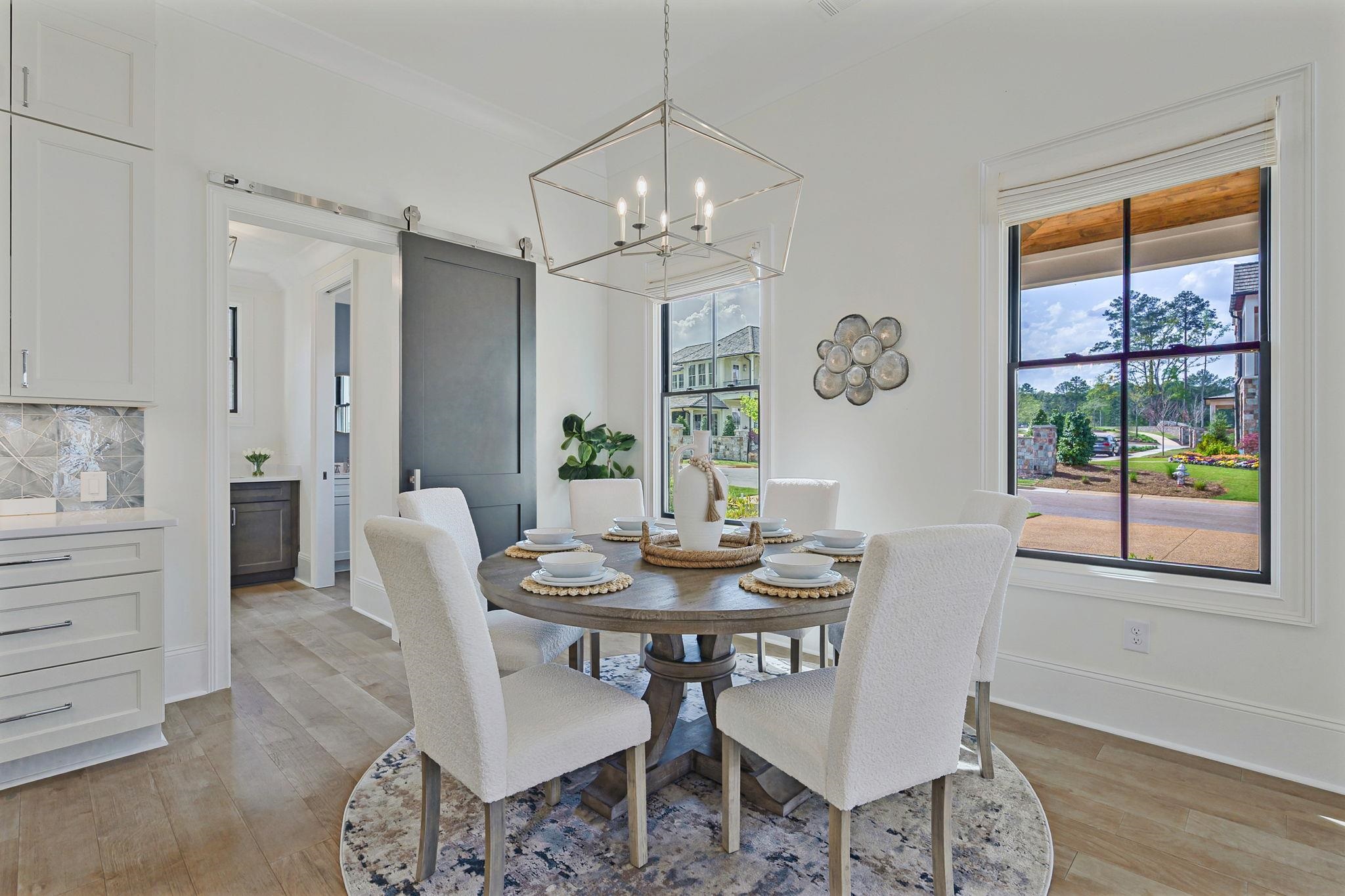 1091 LONGVIEW COMMONS image 17