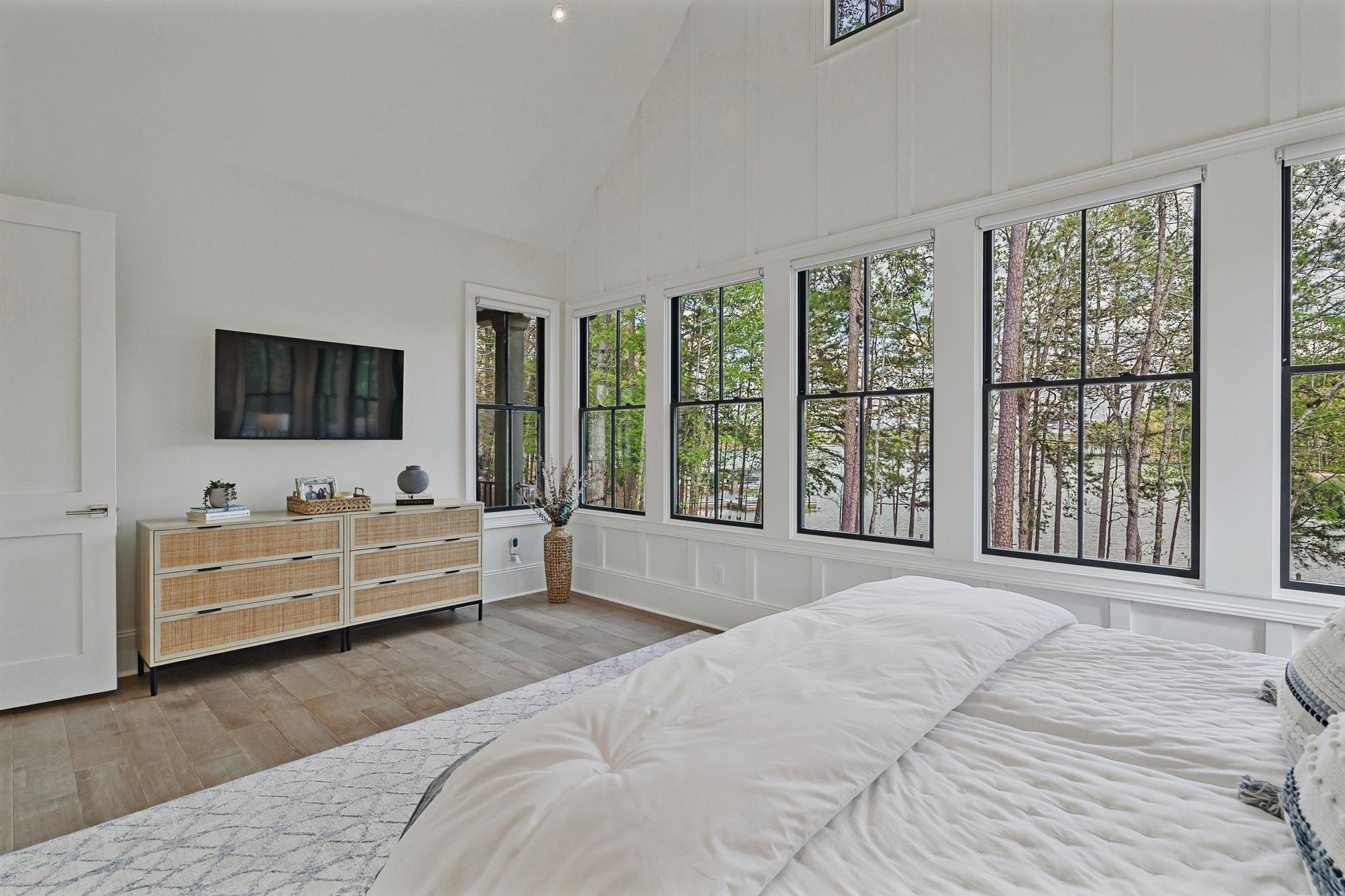 1091 LONGVIEW COMMONS image 25