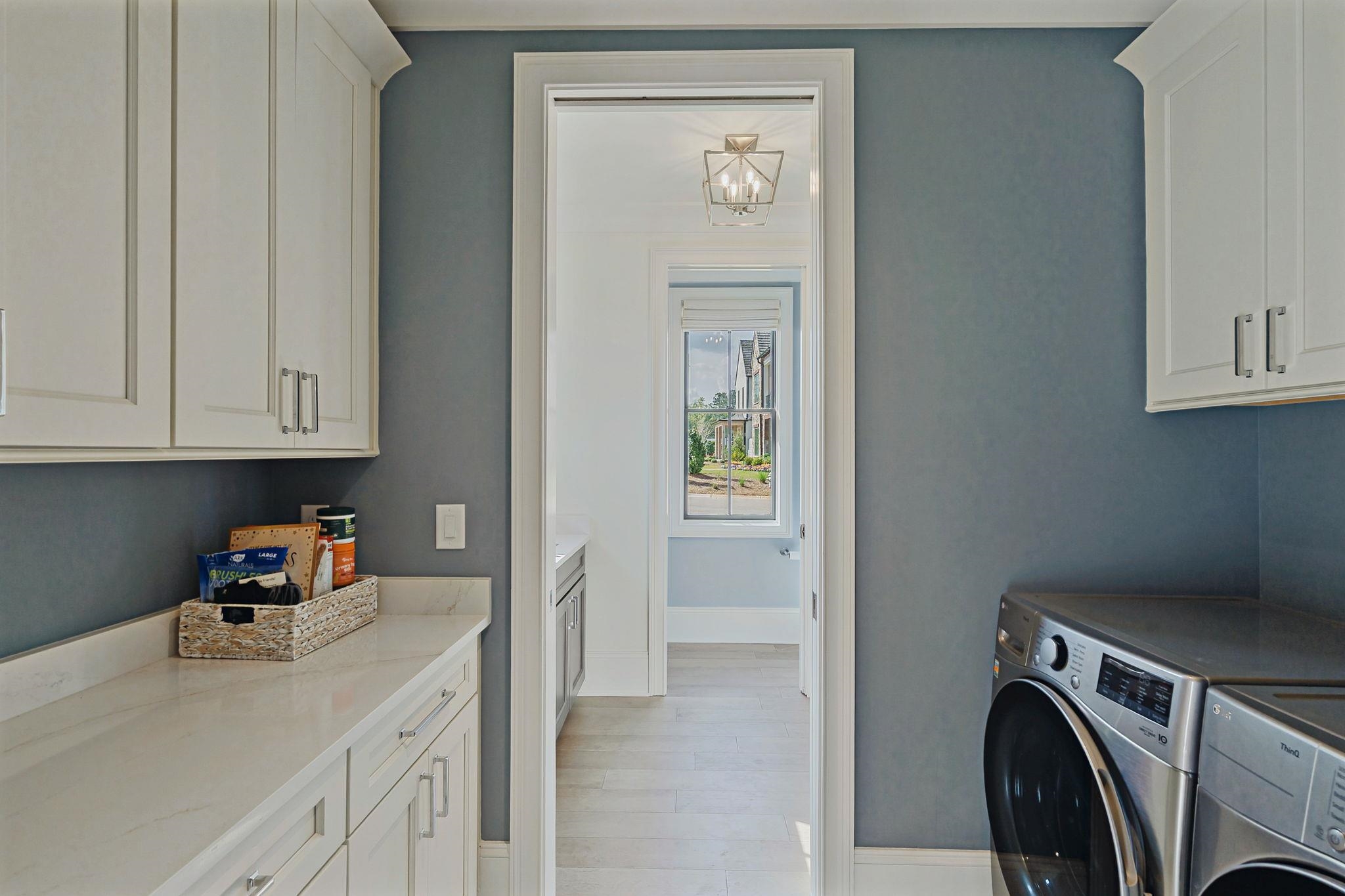 1091 LONGVIEW COMMONS image 31