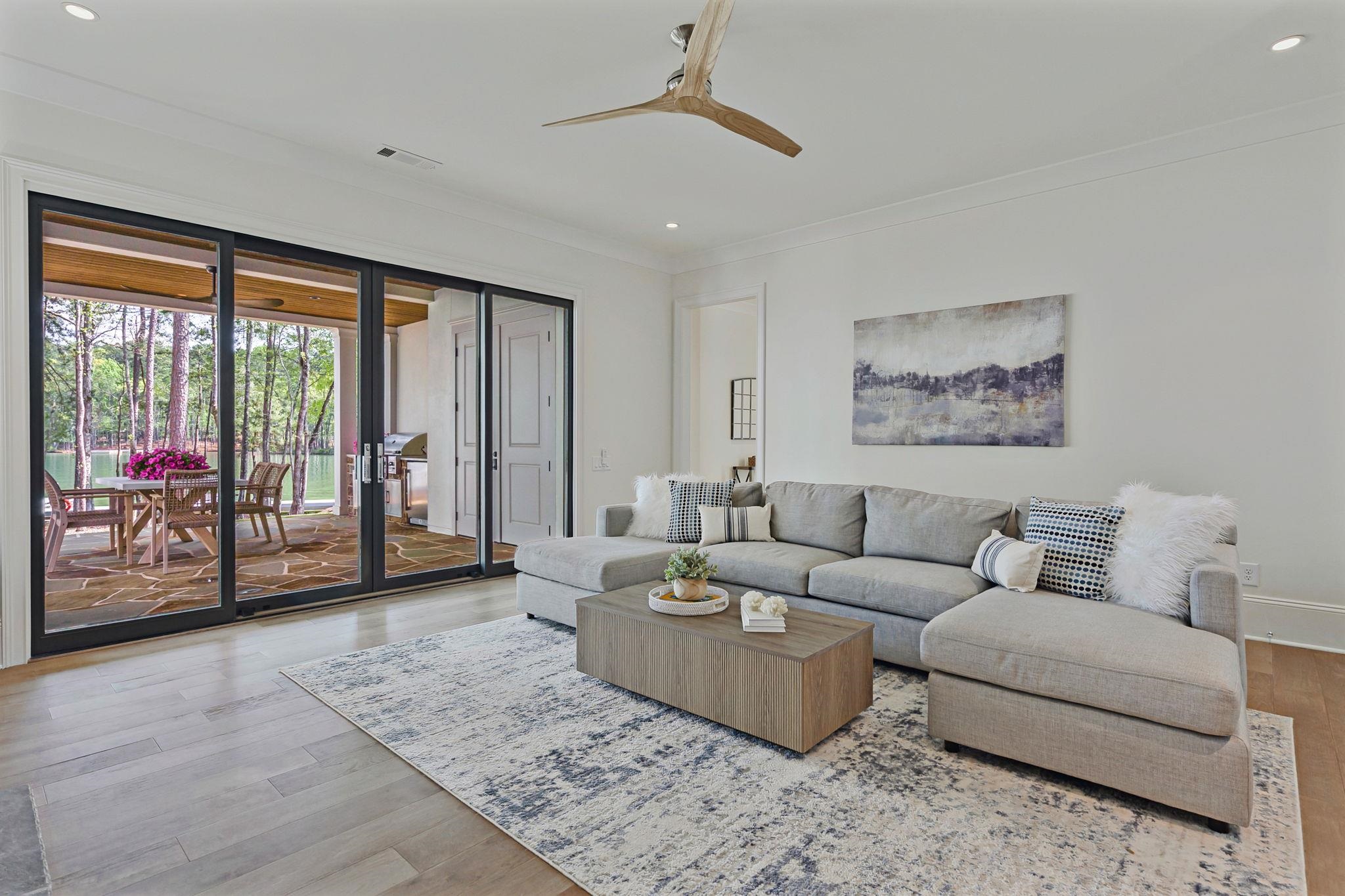 1091 LONGVIEW COMMONS image 34