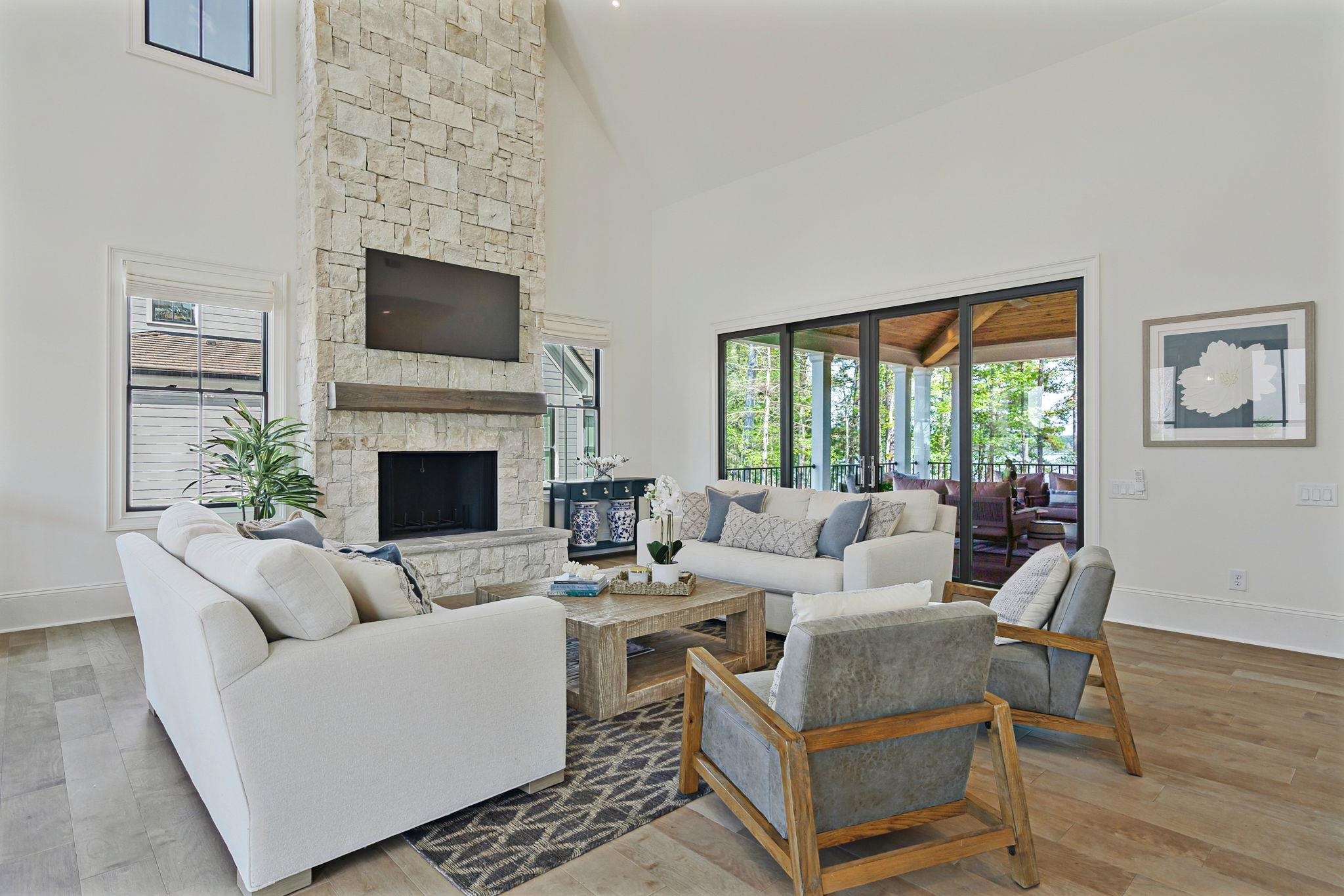 1091 LONGVIEW COMMONS image 7