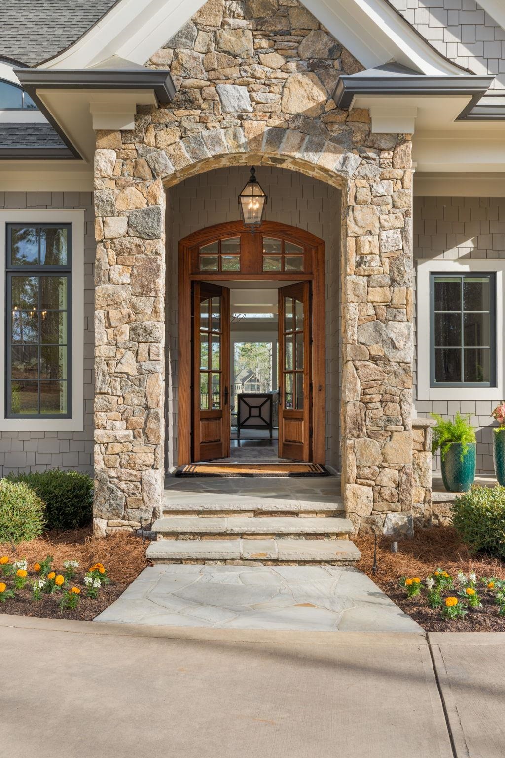 1240 ROSE CREEK image 11