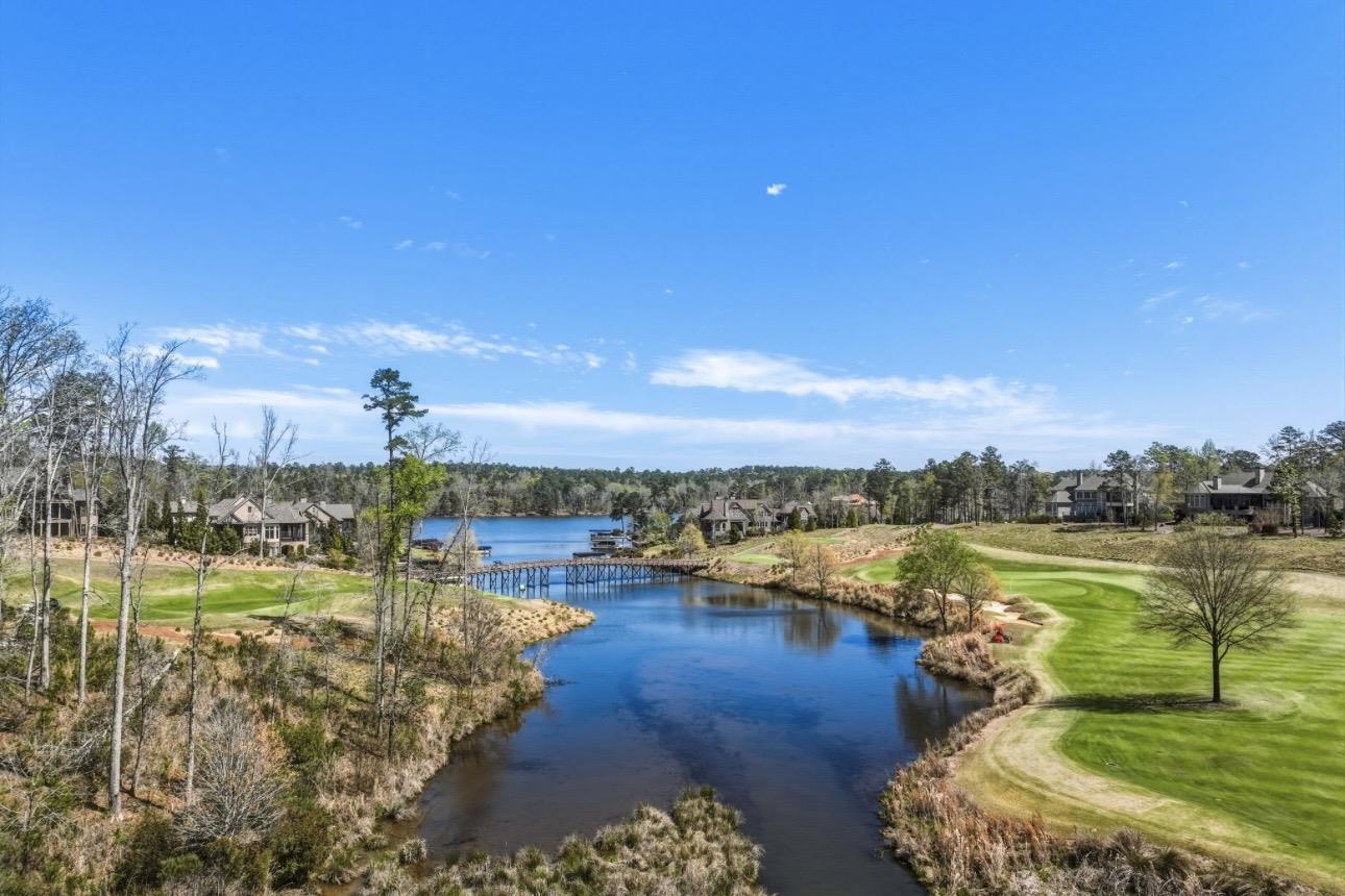 1240 ROSE CREEK image 3